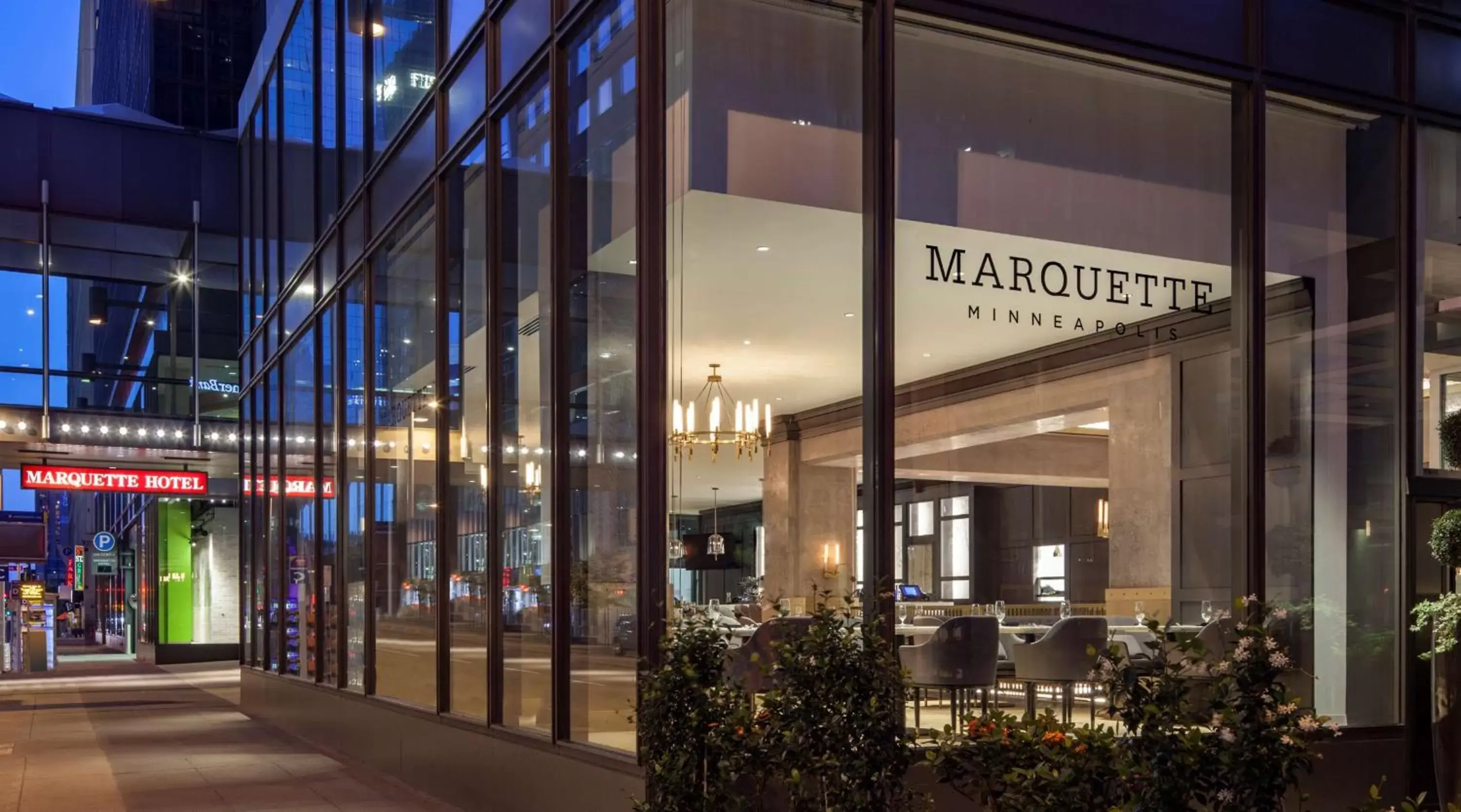 The Marquette Hotel, Curio Collection by Hilton The Marquette Hotel, Curio Collection by Hilton