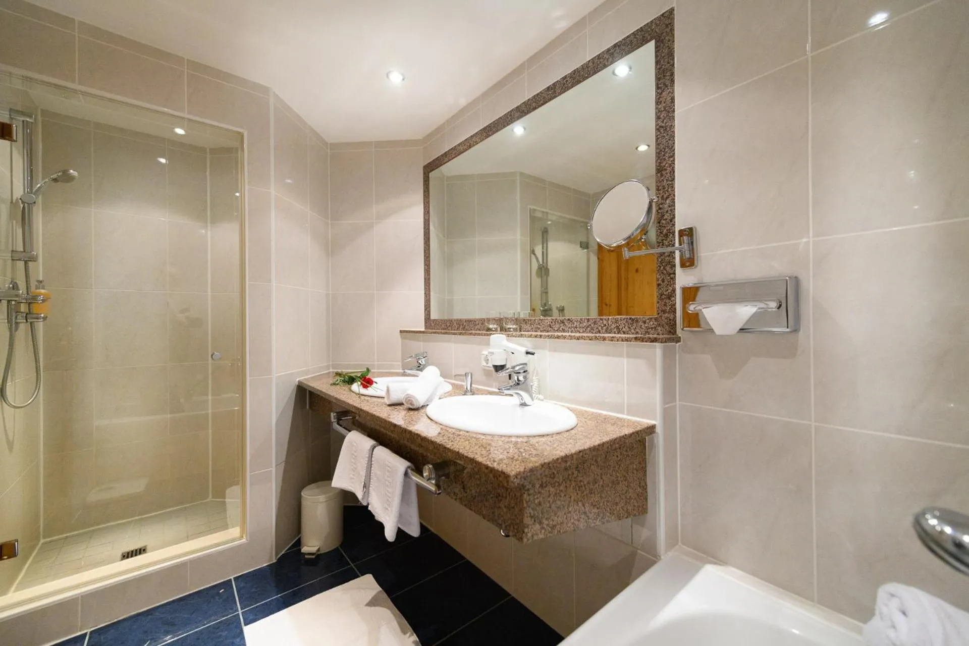 Bathroom in Wellnesshotel Schönruh - Adults only