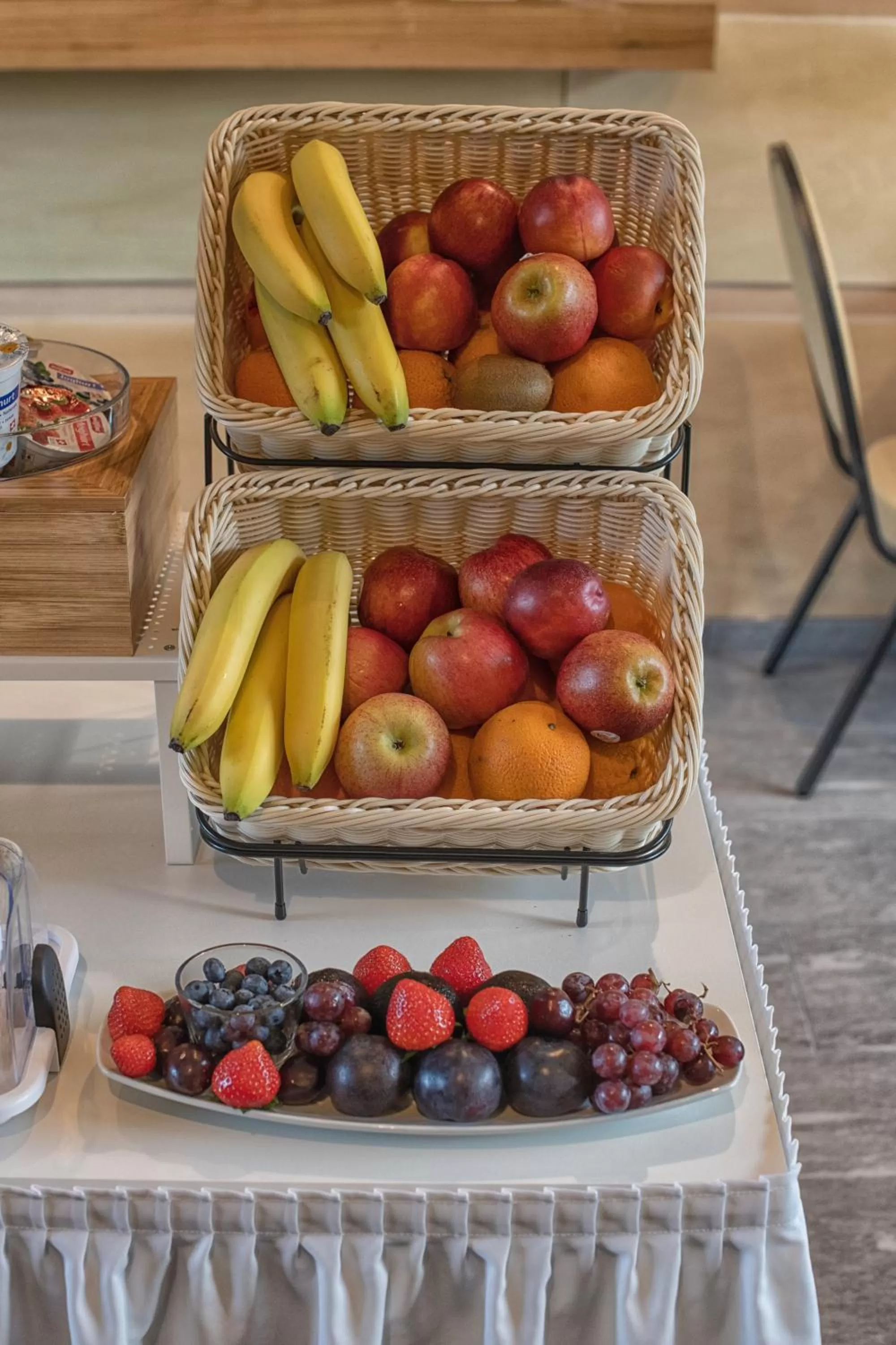 Buffet breakfast in Hotel Residence Loren - contact & contactless check-in