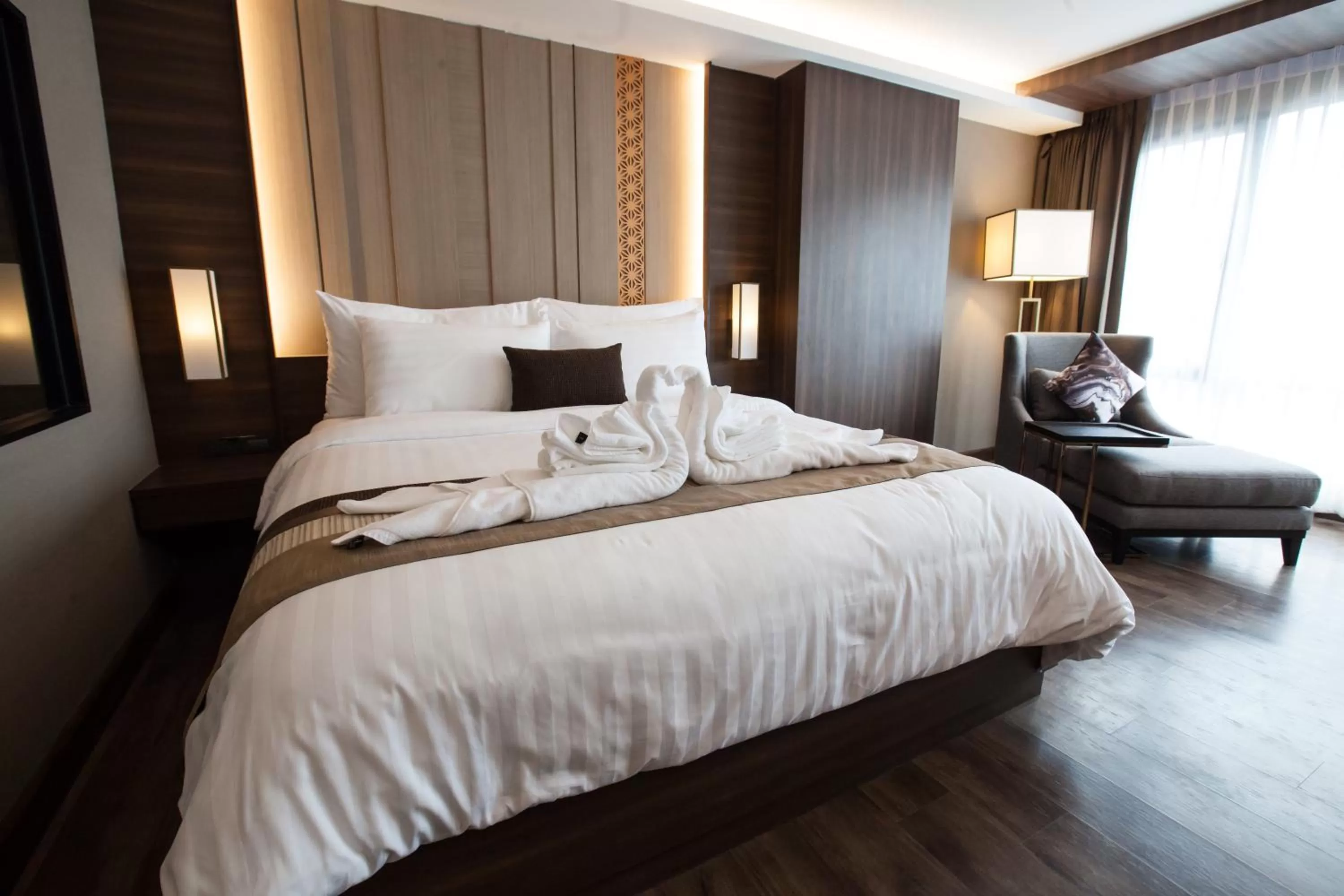 Bedroom, Bed in Arte Hotel - SHA Extra Plus