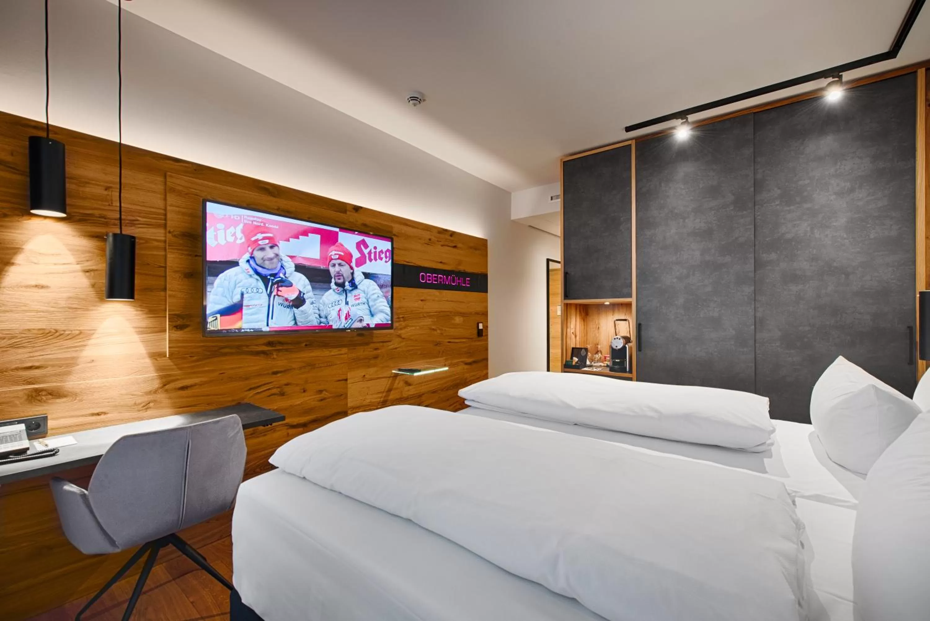 Photo of the whole room, Bed in Obermühle 4*S Boutique Resort