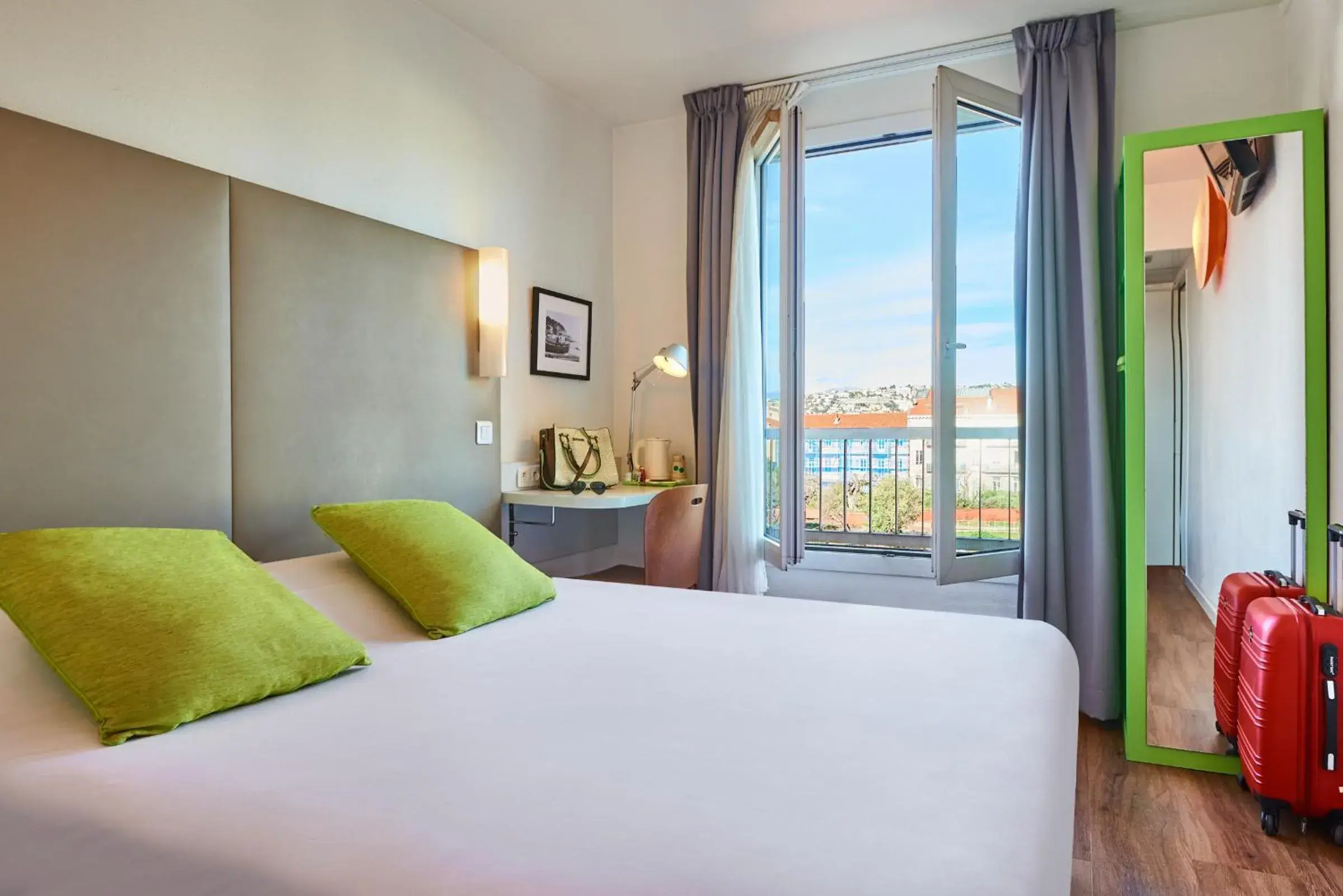 Double Room in Campanile Hotel Nice Centre Acropolis Double Room in Campanile Hotel Nice Centre Acropolis