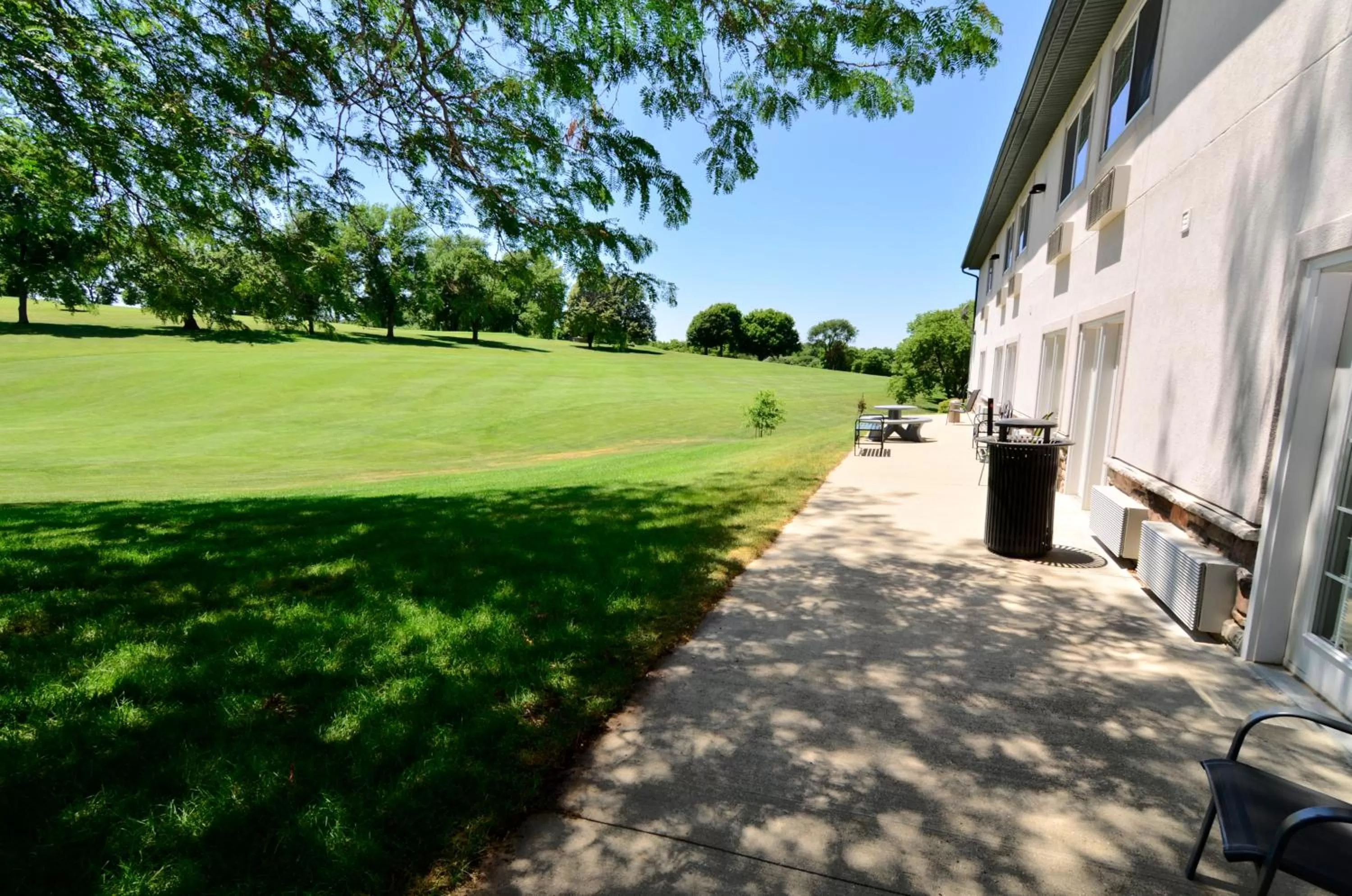 Balcony/Terrace in Cobblestone Inn & Suites - Denison | Majestic Hills