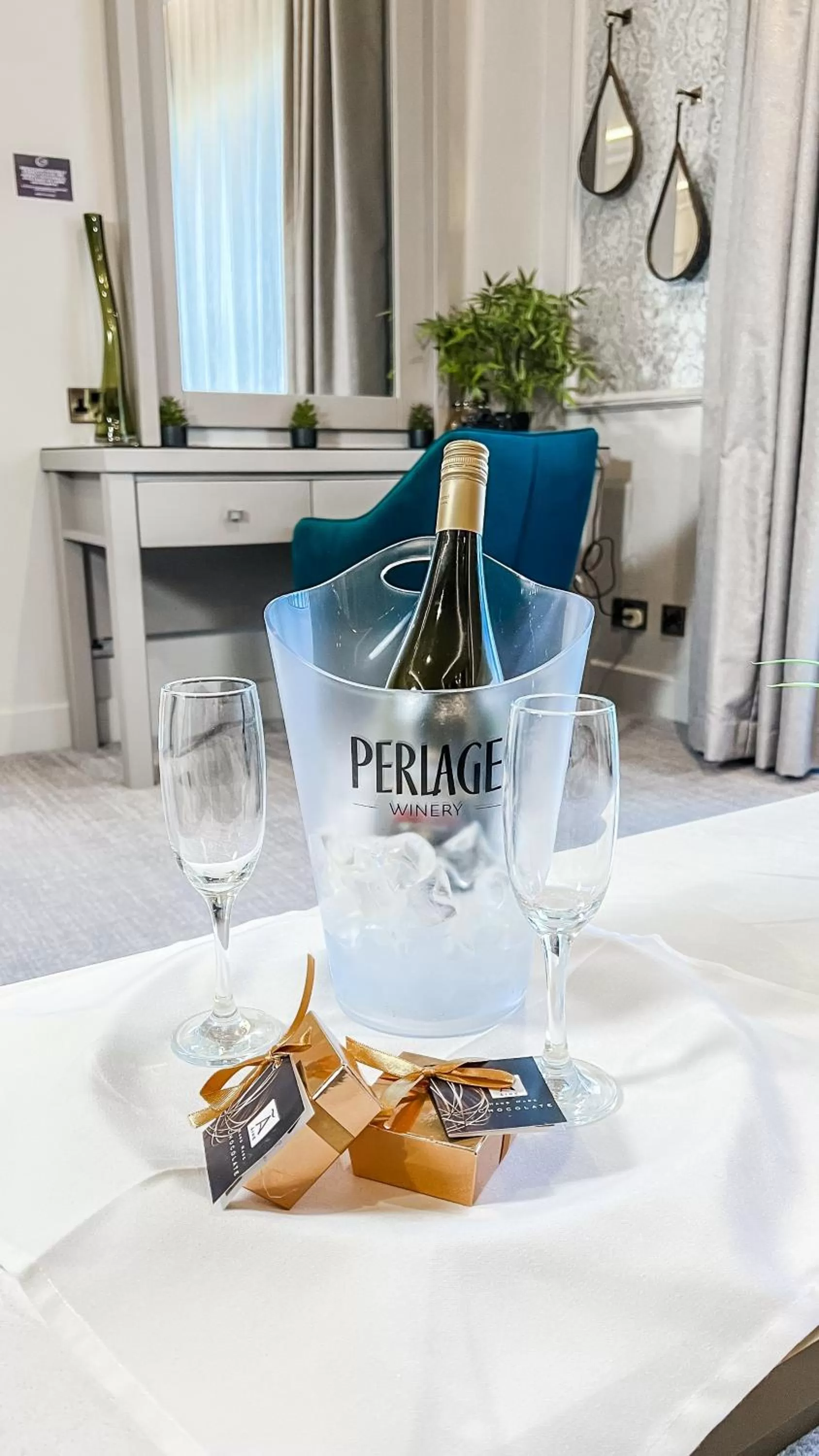 Living room in Errigal Country House Hotel