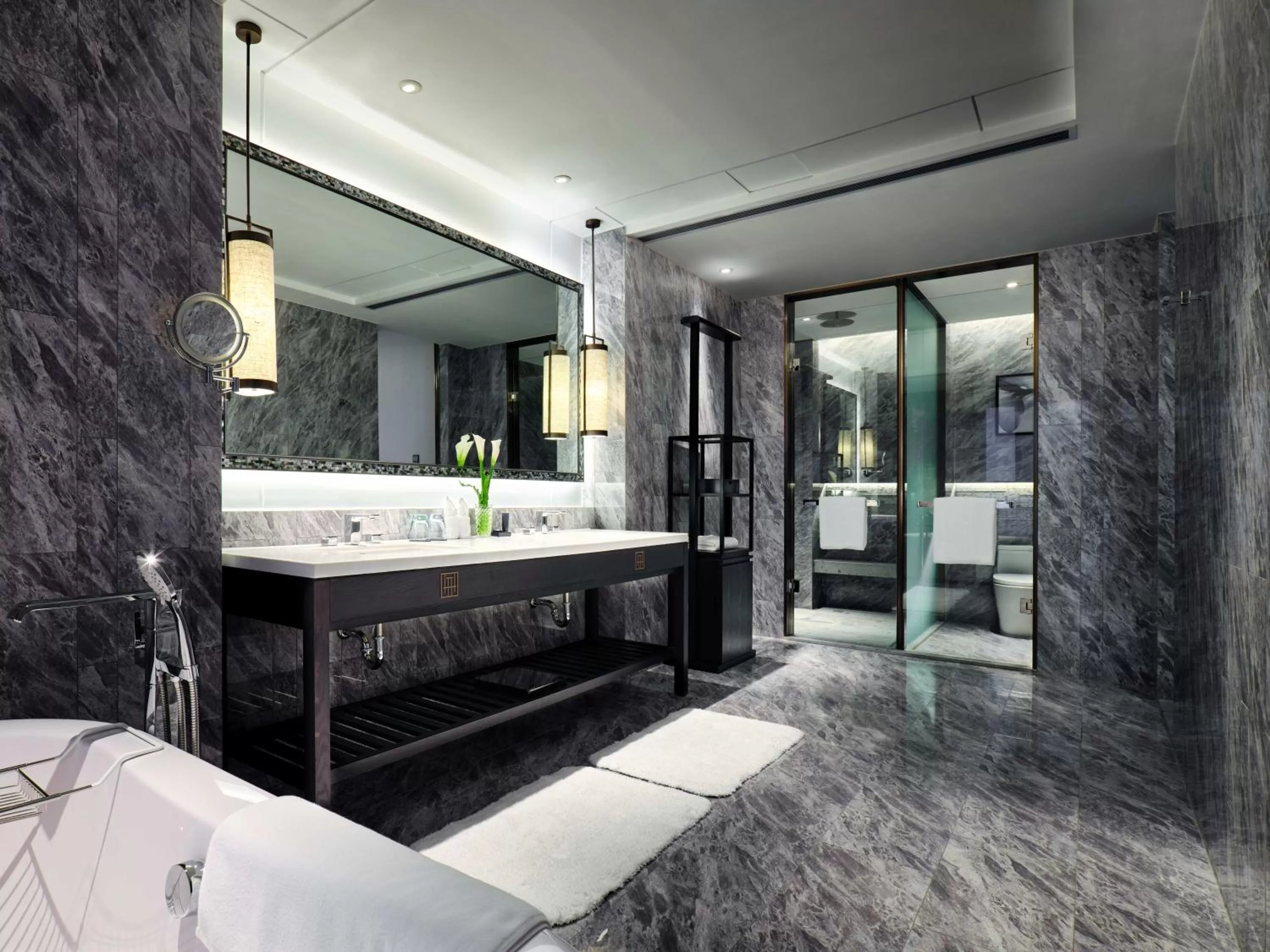 Toilet in Primus Hotel Shanghai Sanjiagang - Offer Pudong International Airport and Disney shuttle