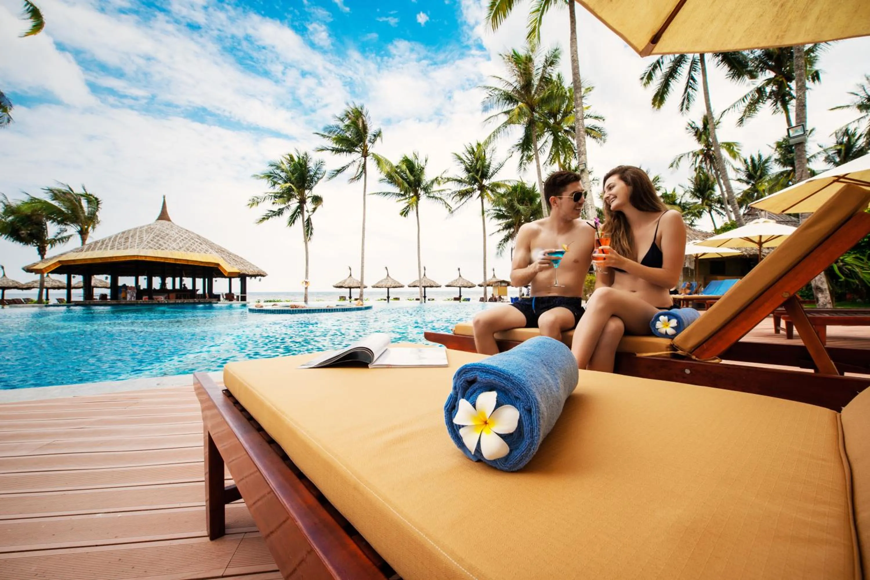 Swimming pool in Muong Thanh Holiday Muine Hotel