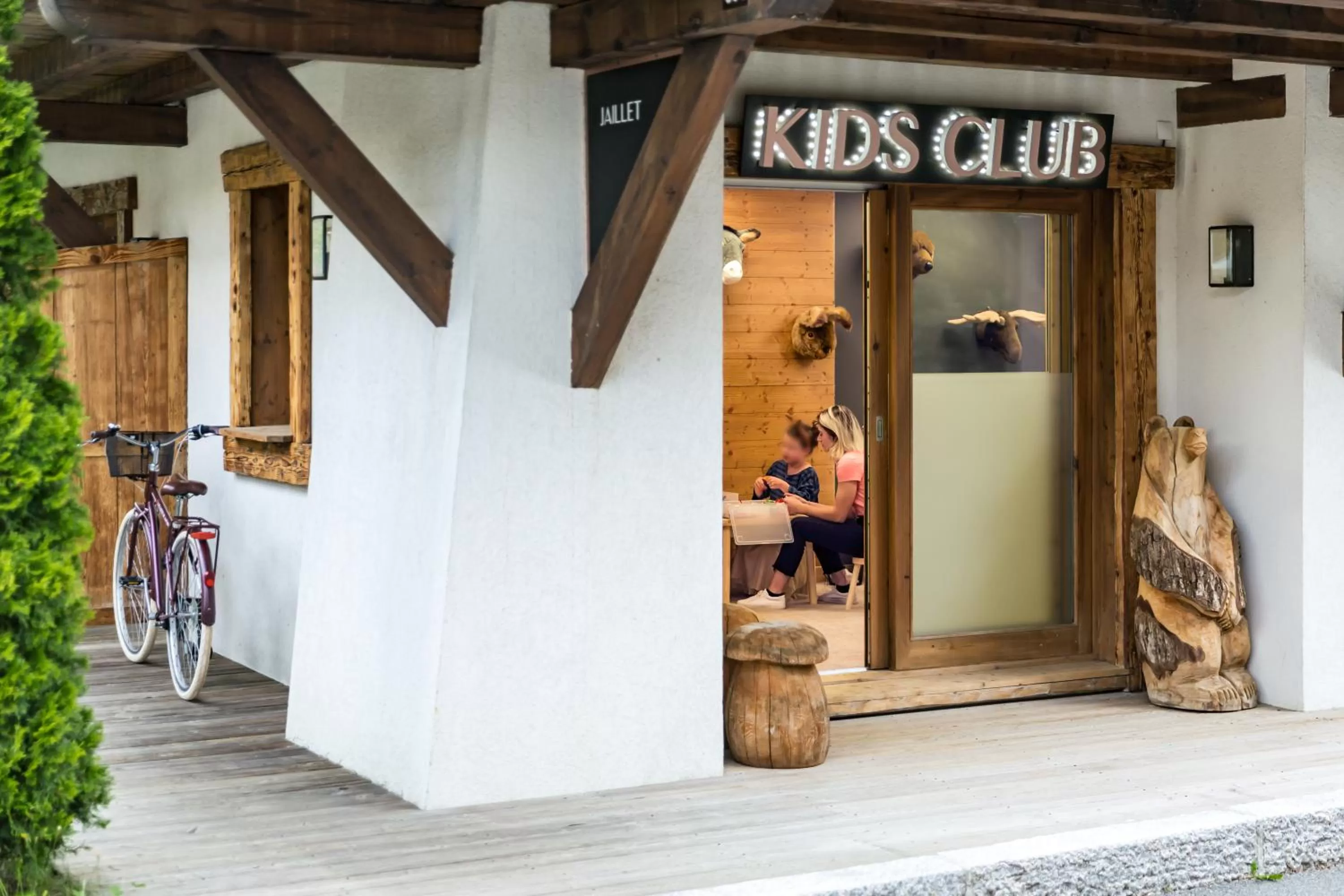 Staff in Les Loges Blanches Megève