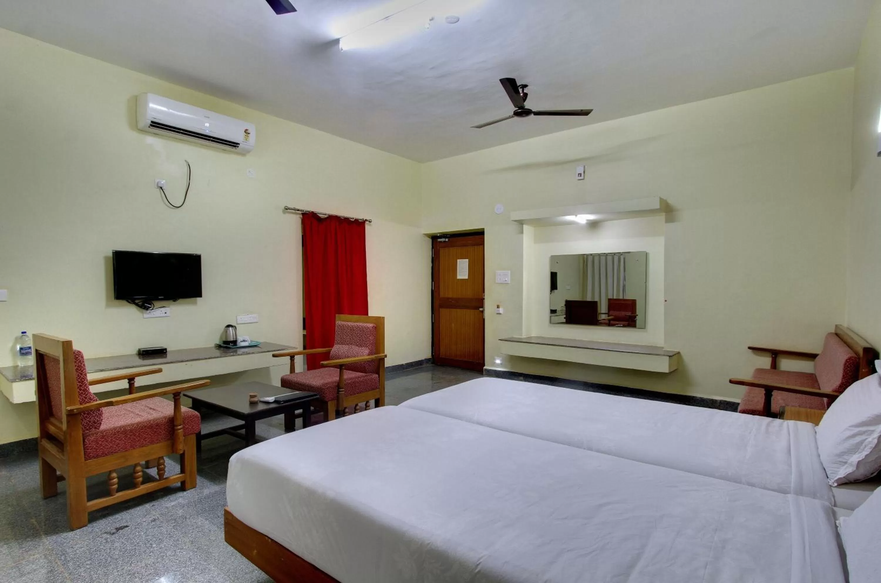 Bedroom in Kanthi Resorts Badami