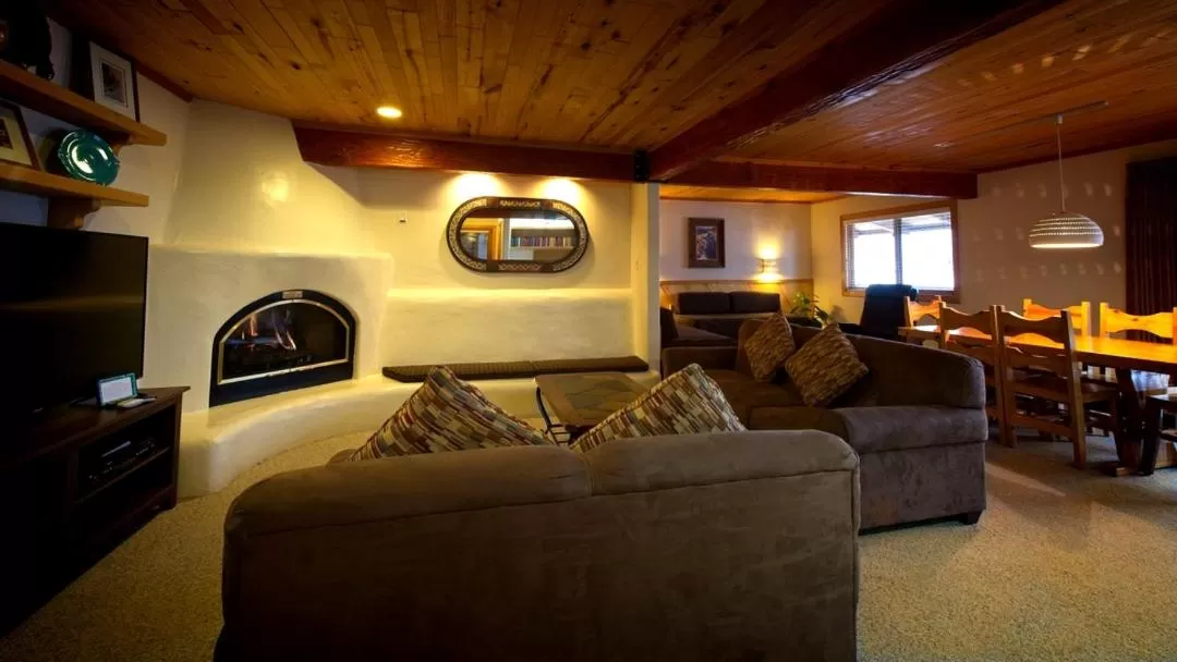 Seating Area in Sitzmark Sports Lodge