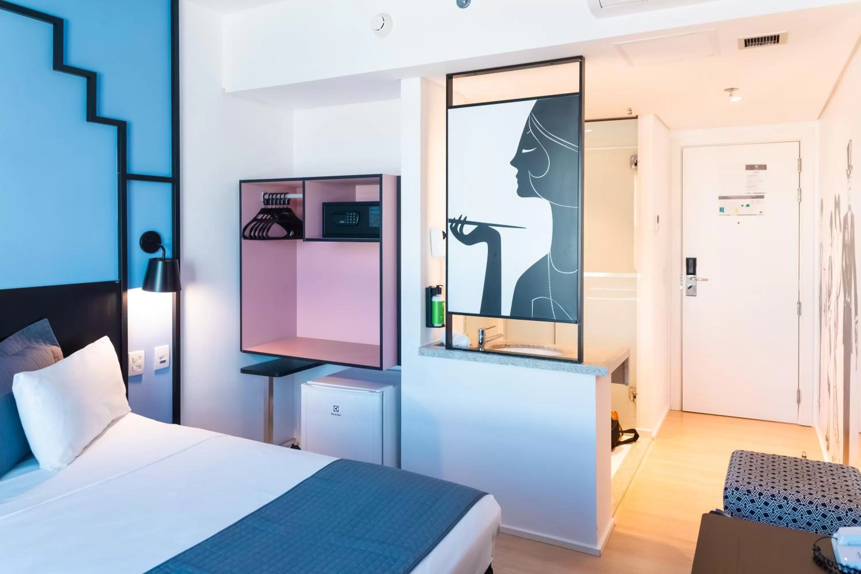 Bedroom, Bed in ibis Styles Goiania Marista