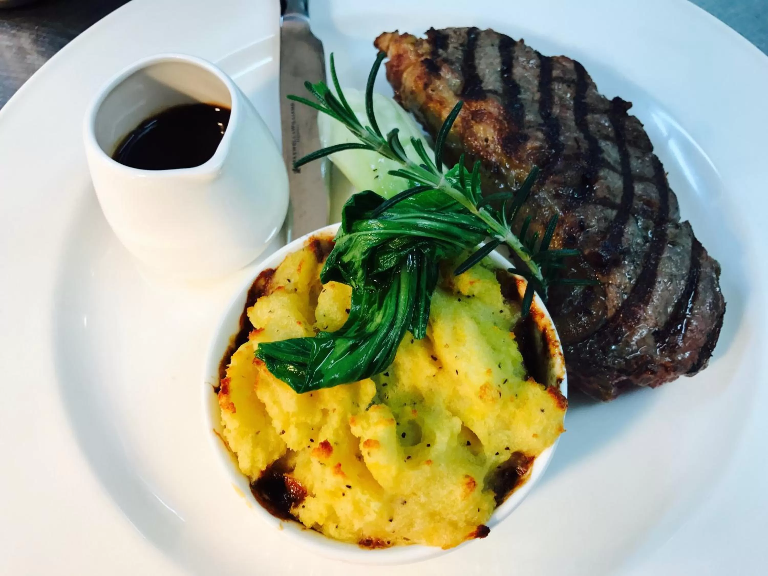 Restaurant/places to eat in The Nautilus