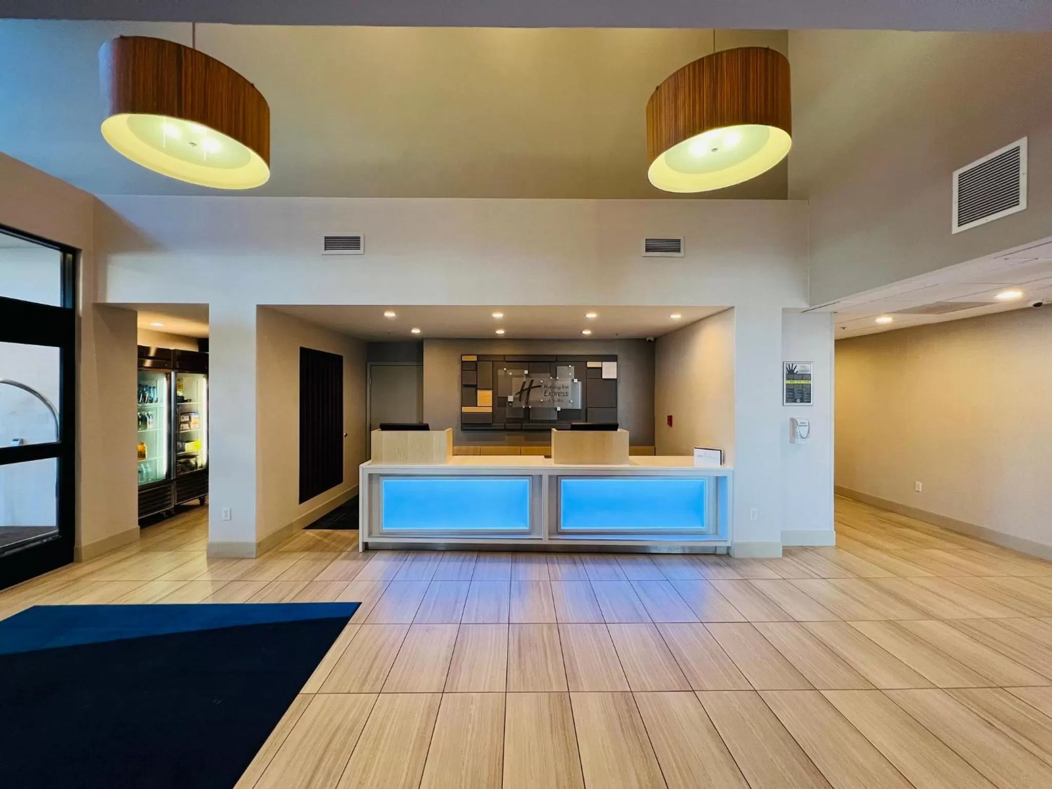 Property building in Holiday Inn Express & Suites Salinas by IHG