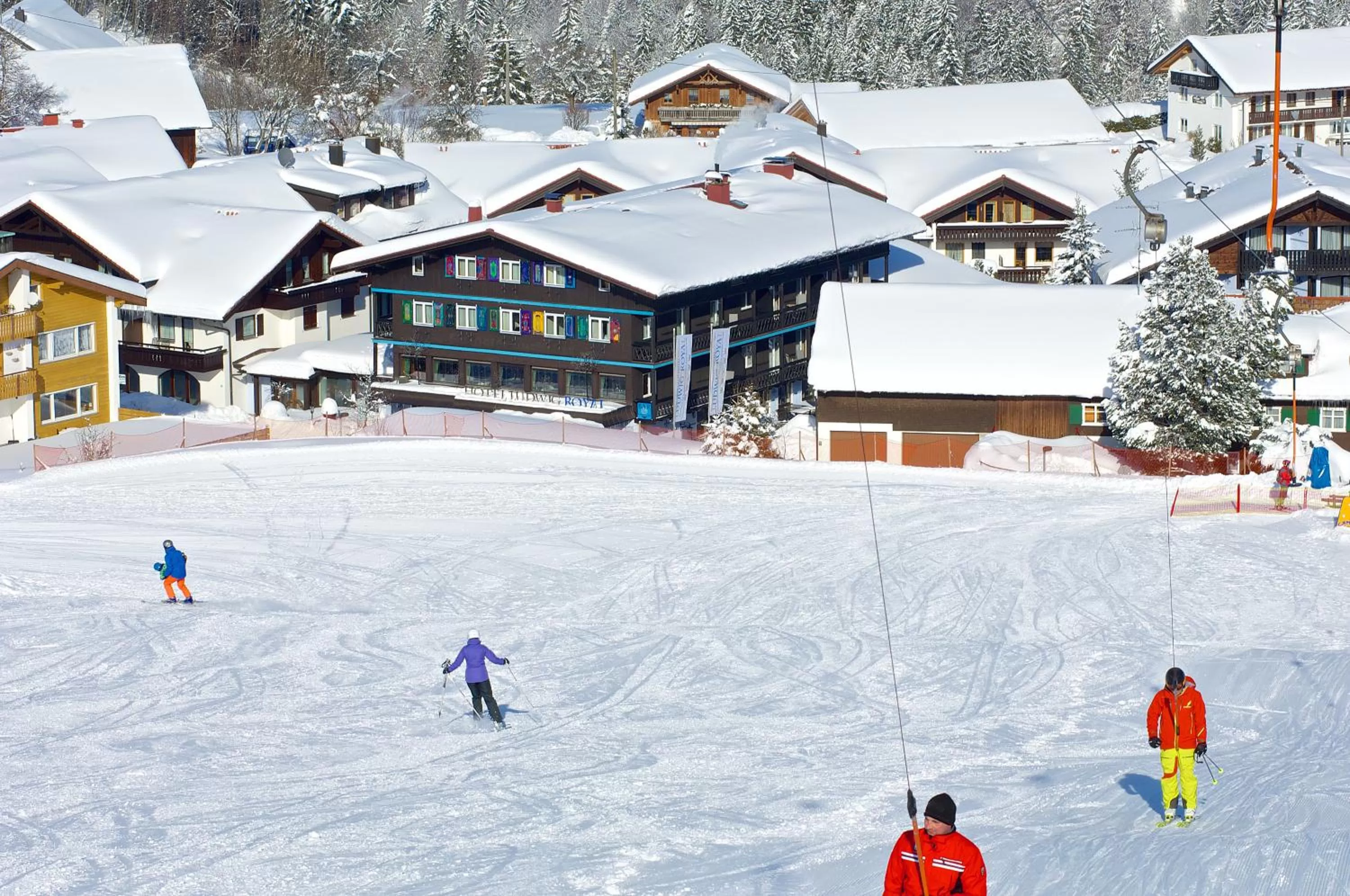Skiing in Alpin & Wellness Resort Ludwig Royal
