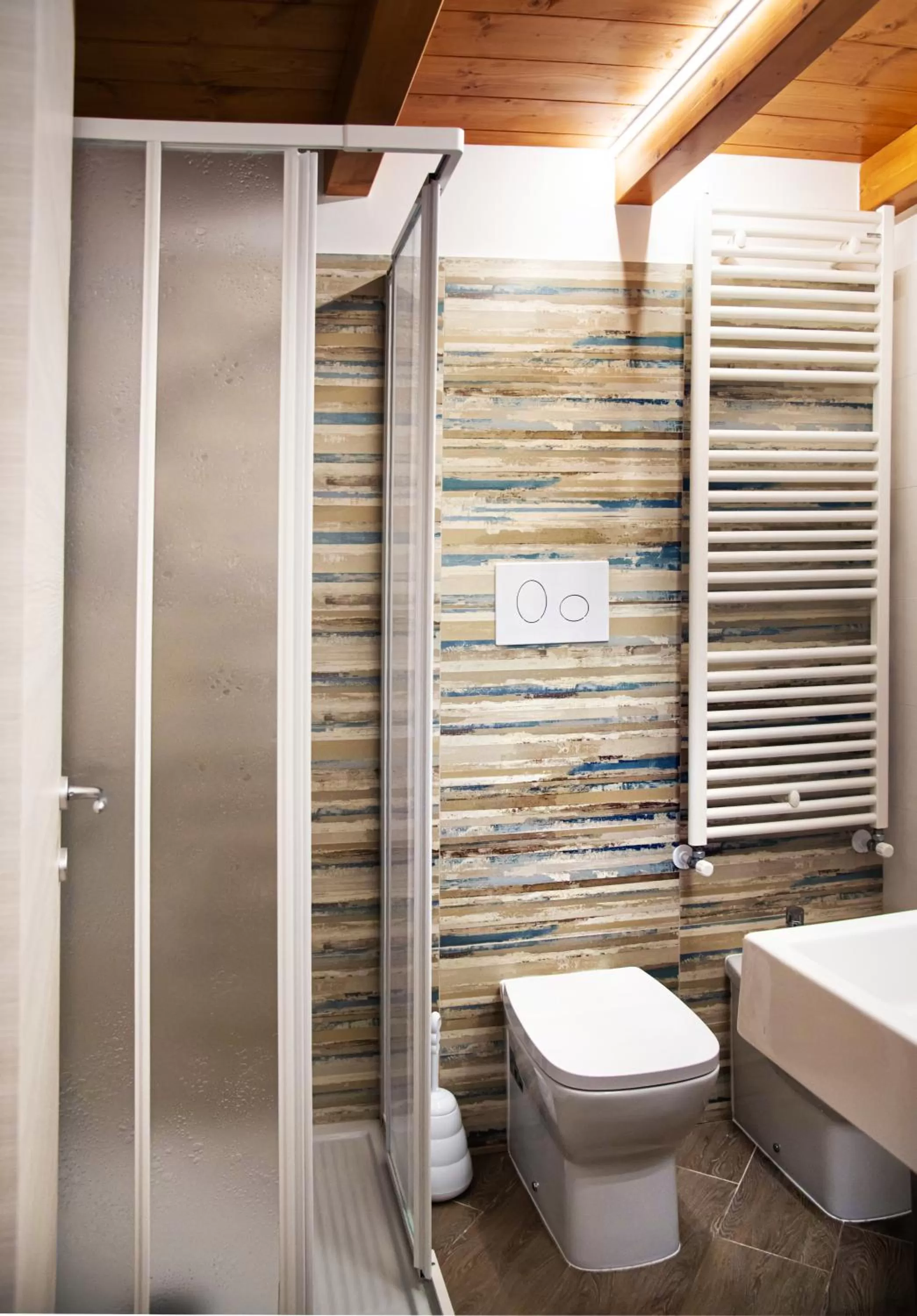 Bathroom in Bed And Breakfast - Lulugiù