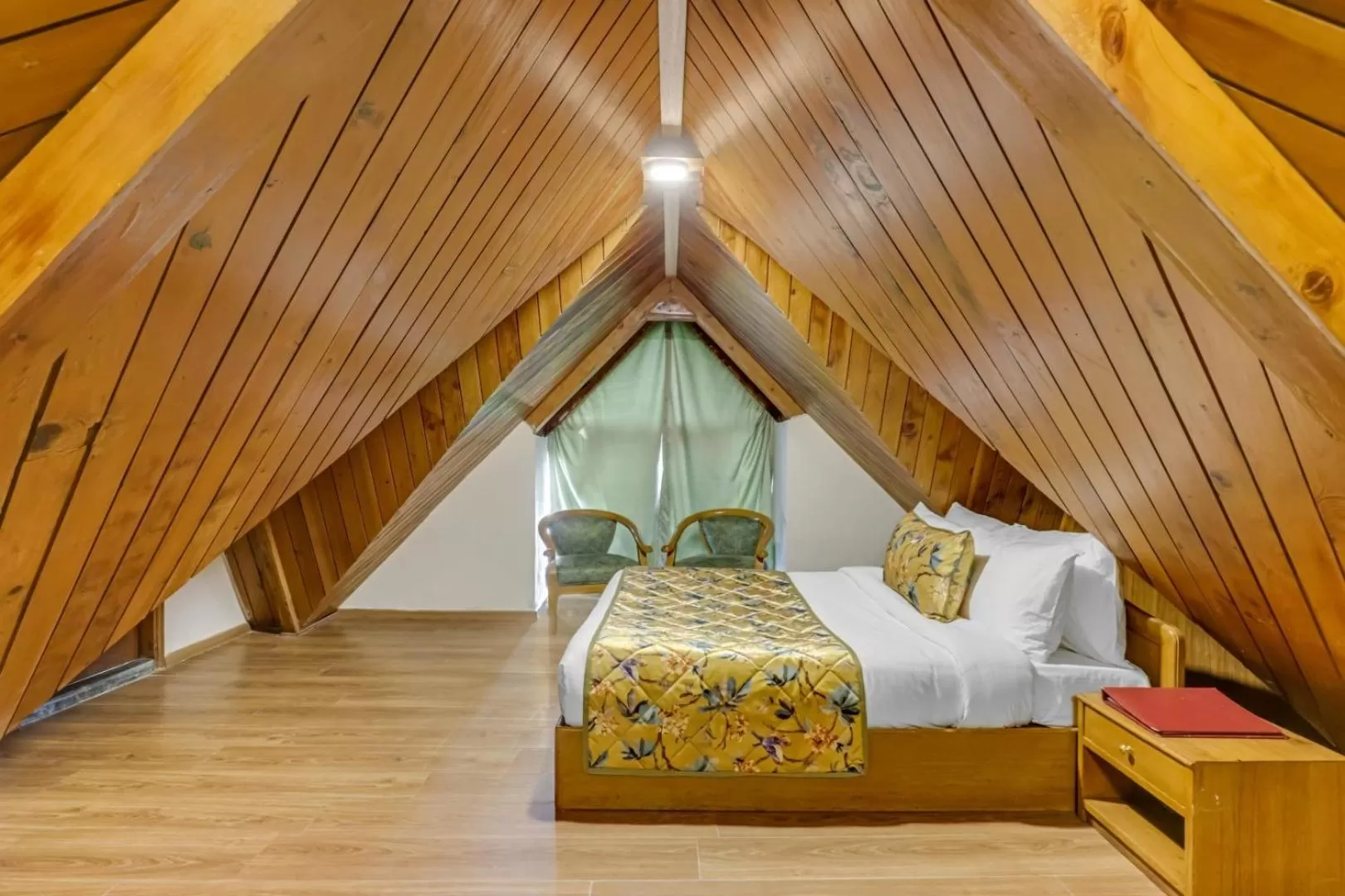 Bed in Summit Le Royale Hotel, Shimla