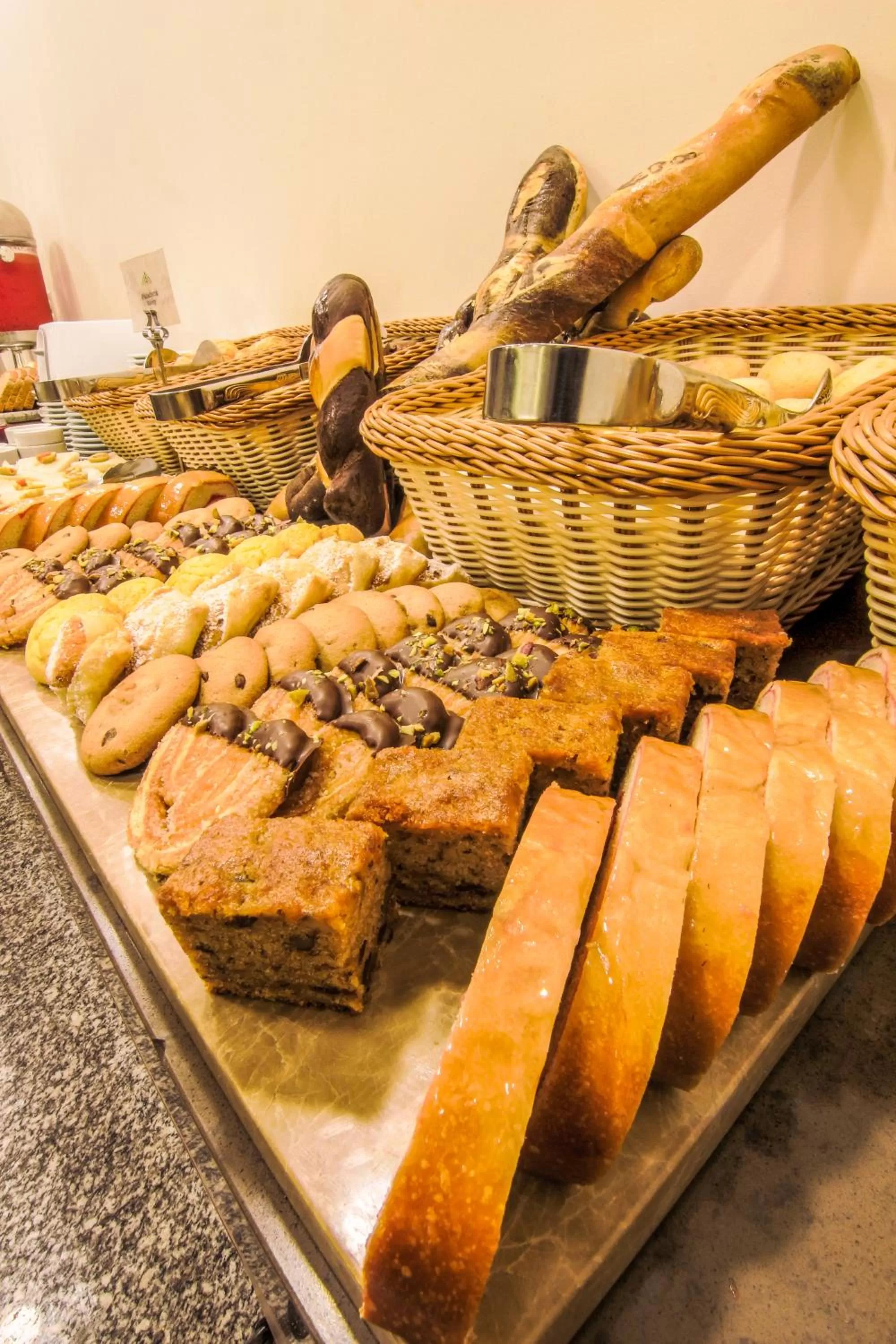 Buffet breakfast in Radisson Hotel Guayaquil