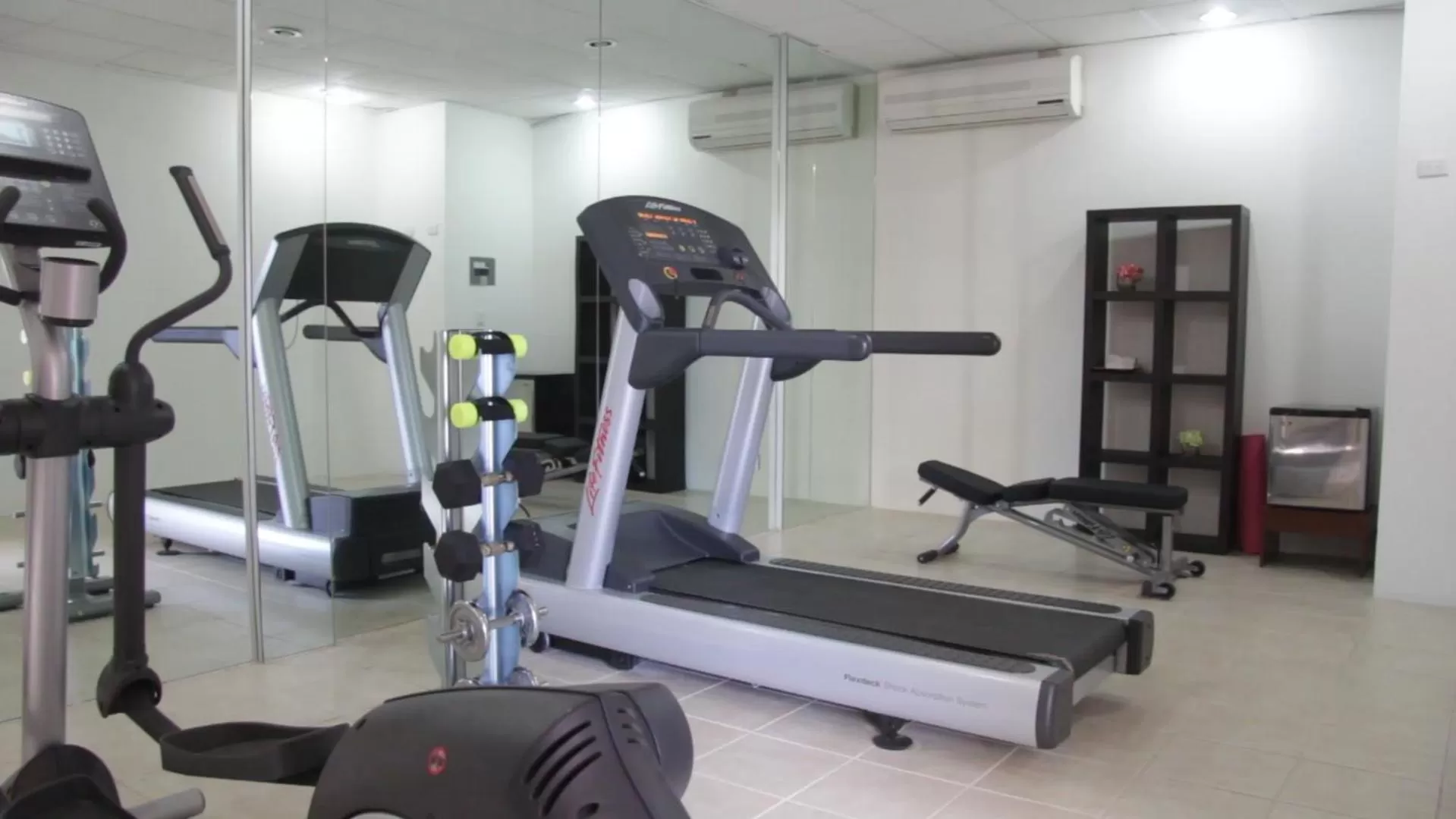 Fitness centre/facilities in Mesón de la Luna Hotel & Spa