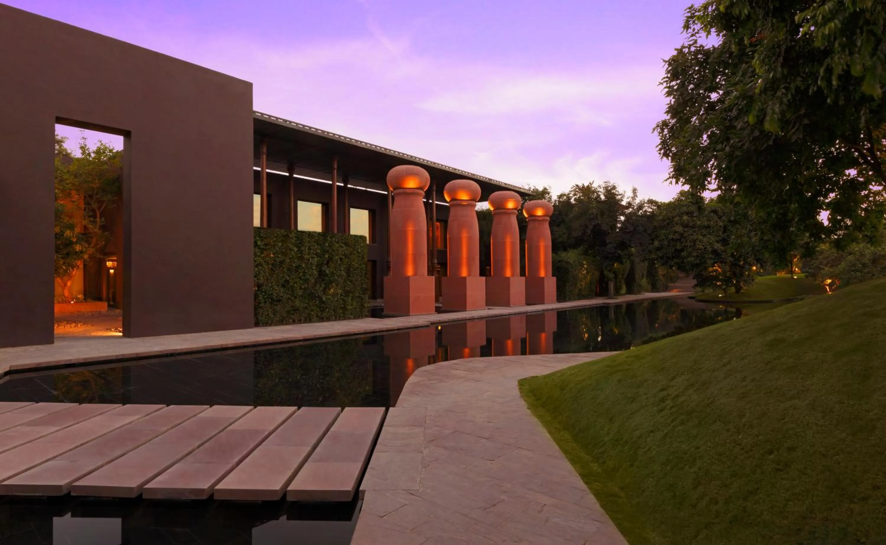 Facade/entrance in The Roseate