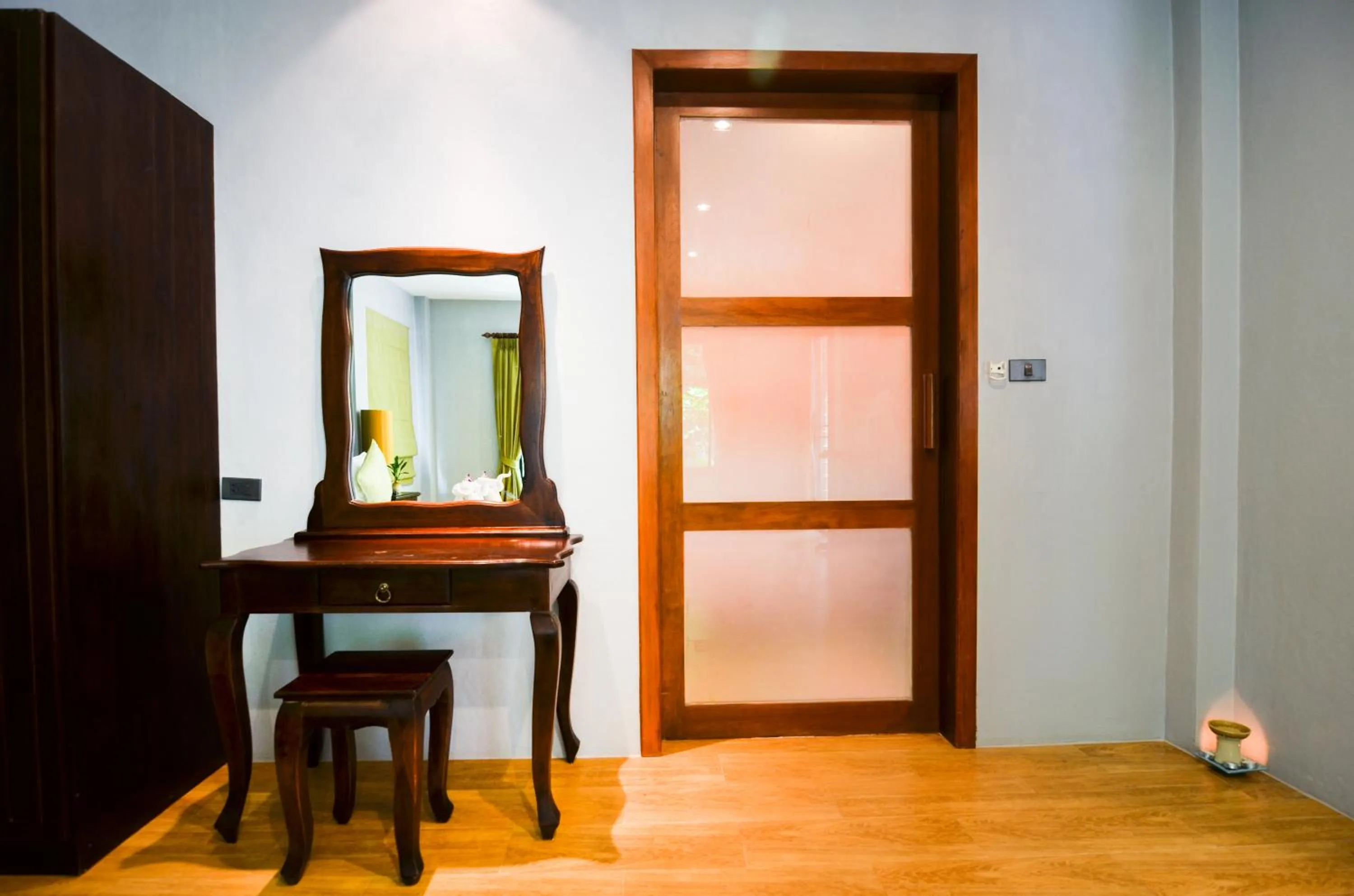 Photo of the whole room in Cocoville Phuket - SHA Plus