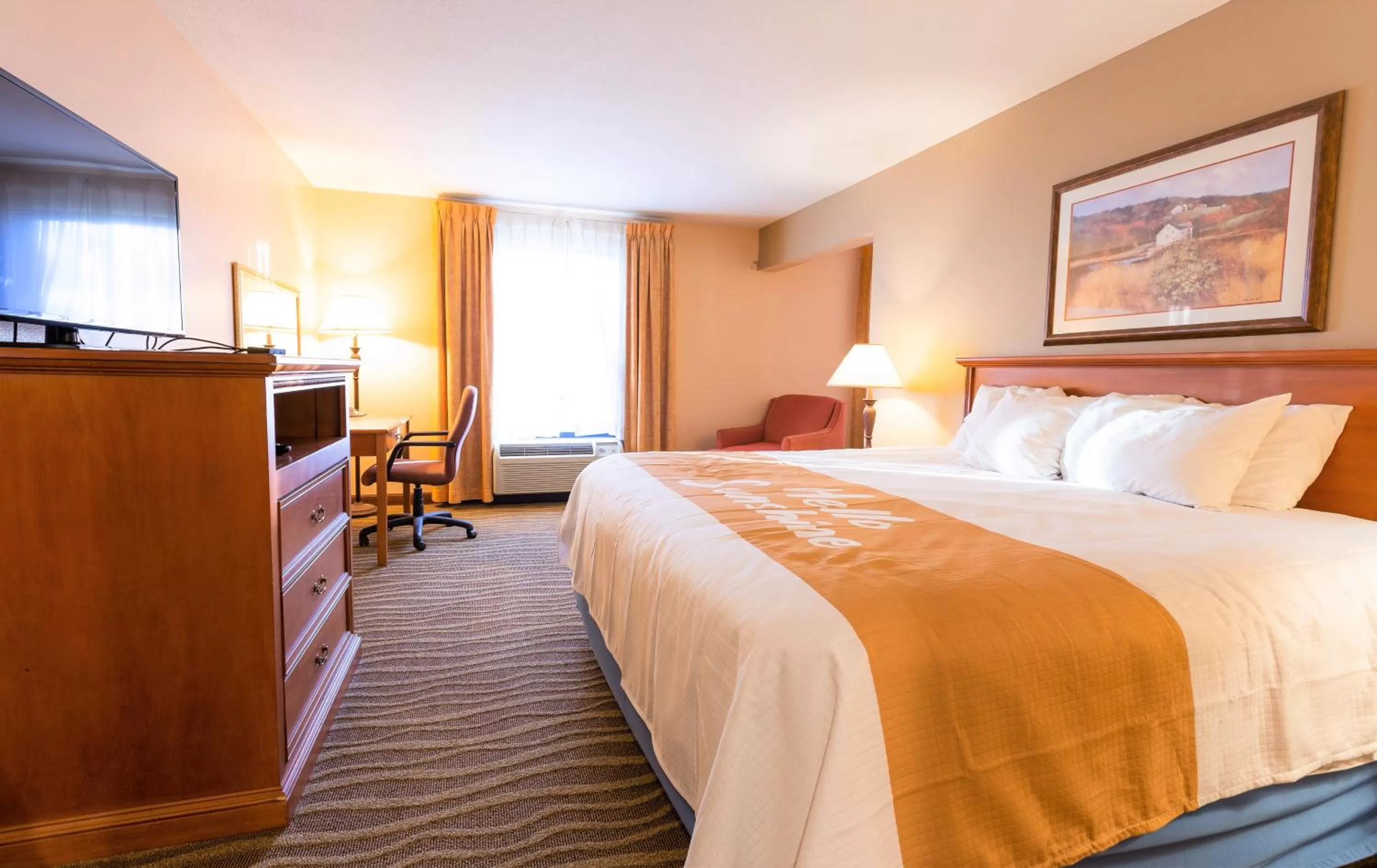 Bed in Days Inn & Suites by Wyndham Cuba