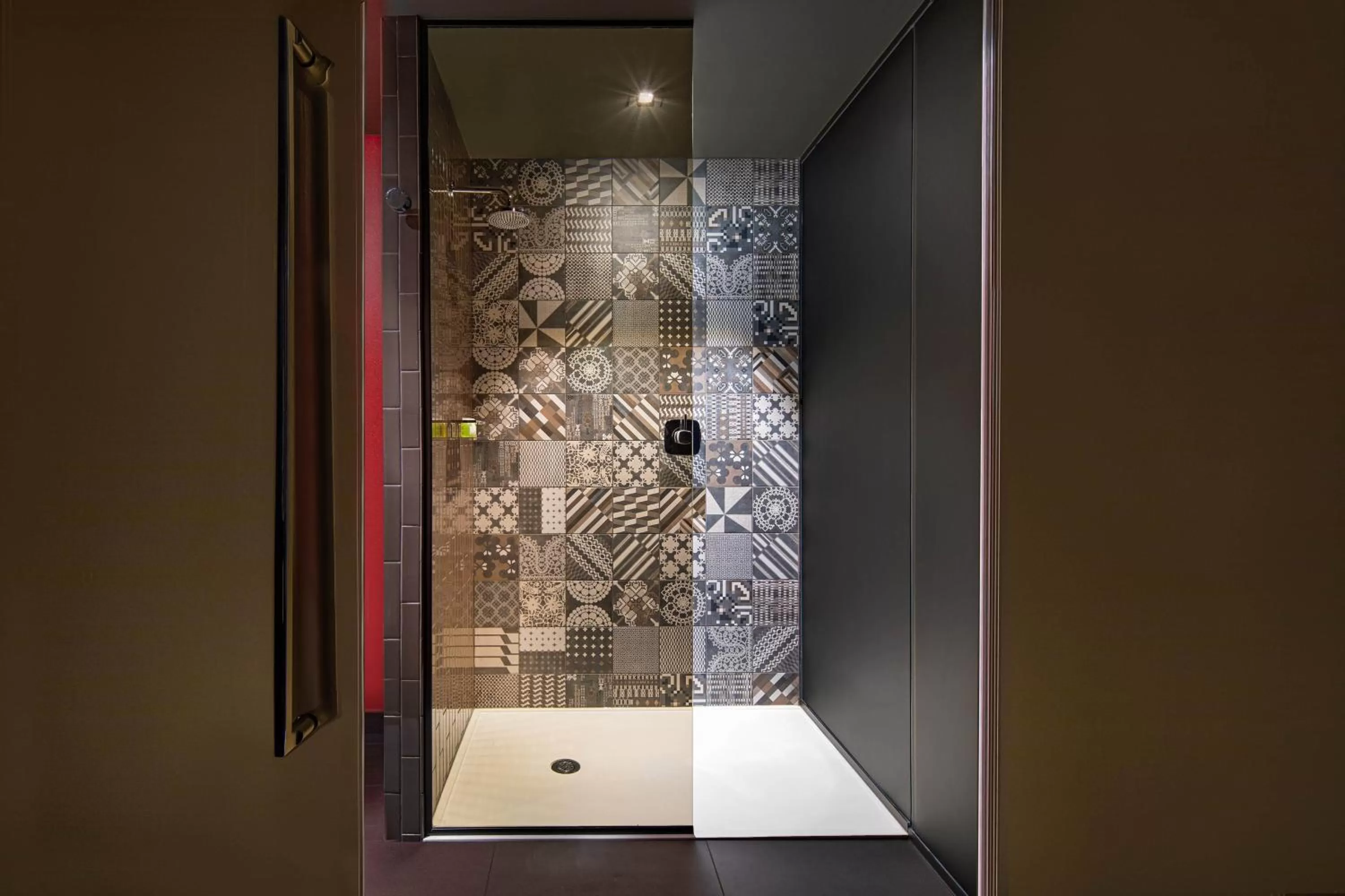 Bathroom in W Philadelphia