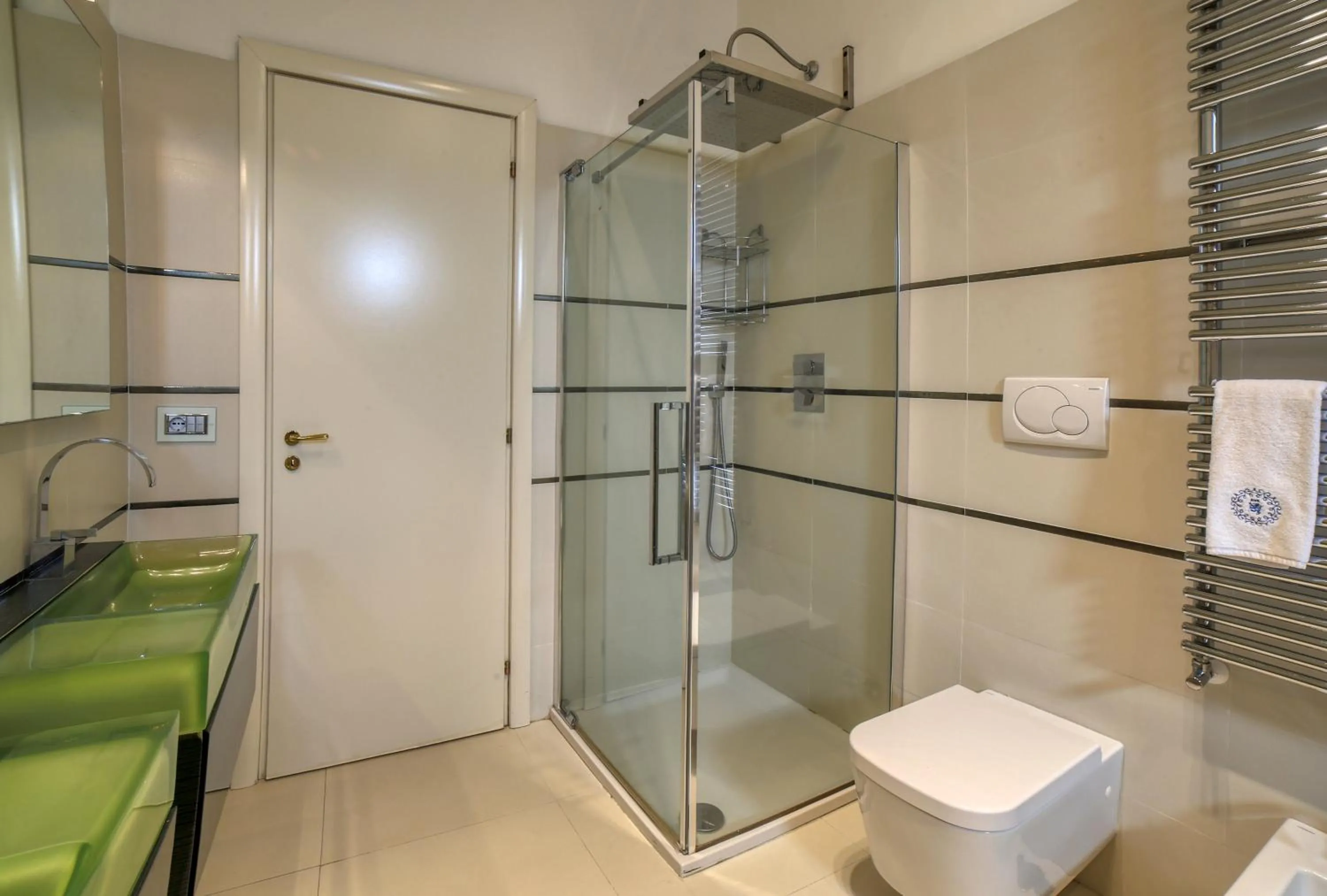 Bathroom in Palazzo Confalone