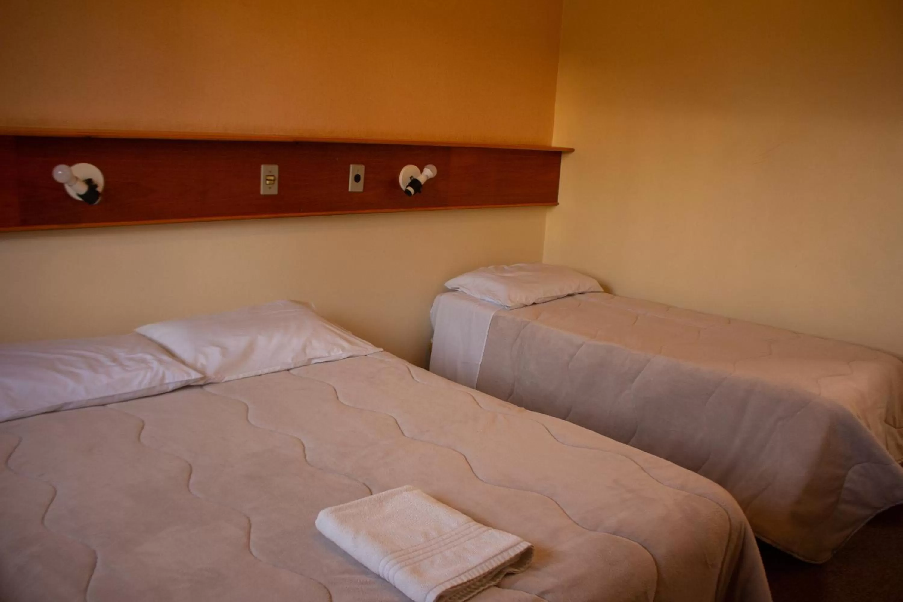Bed in Executivo Park Hotel