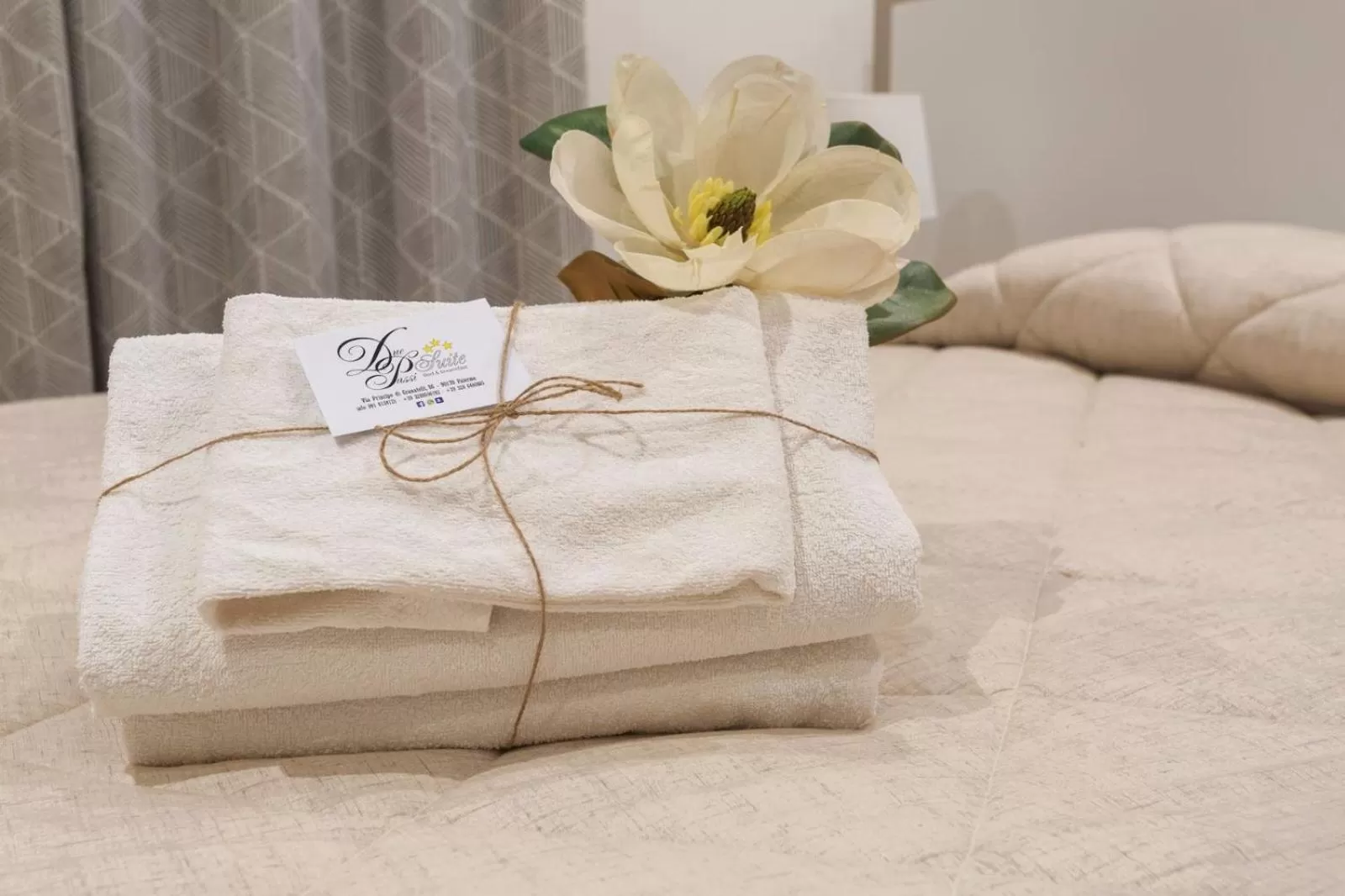 Bed in Due Passi Suite