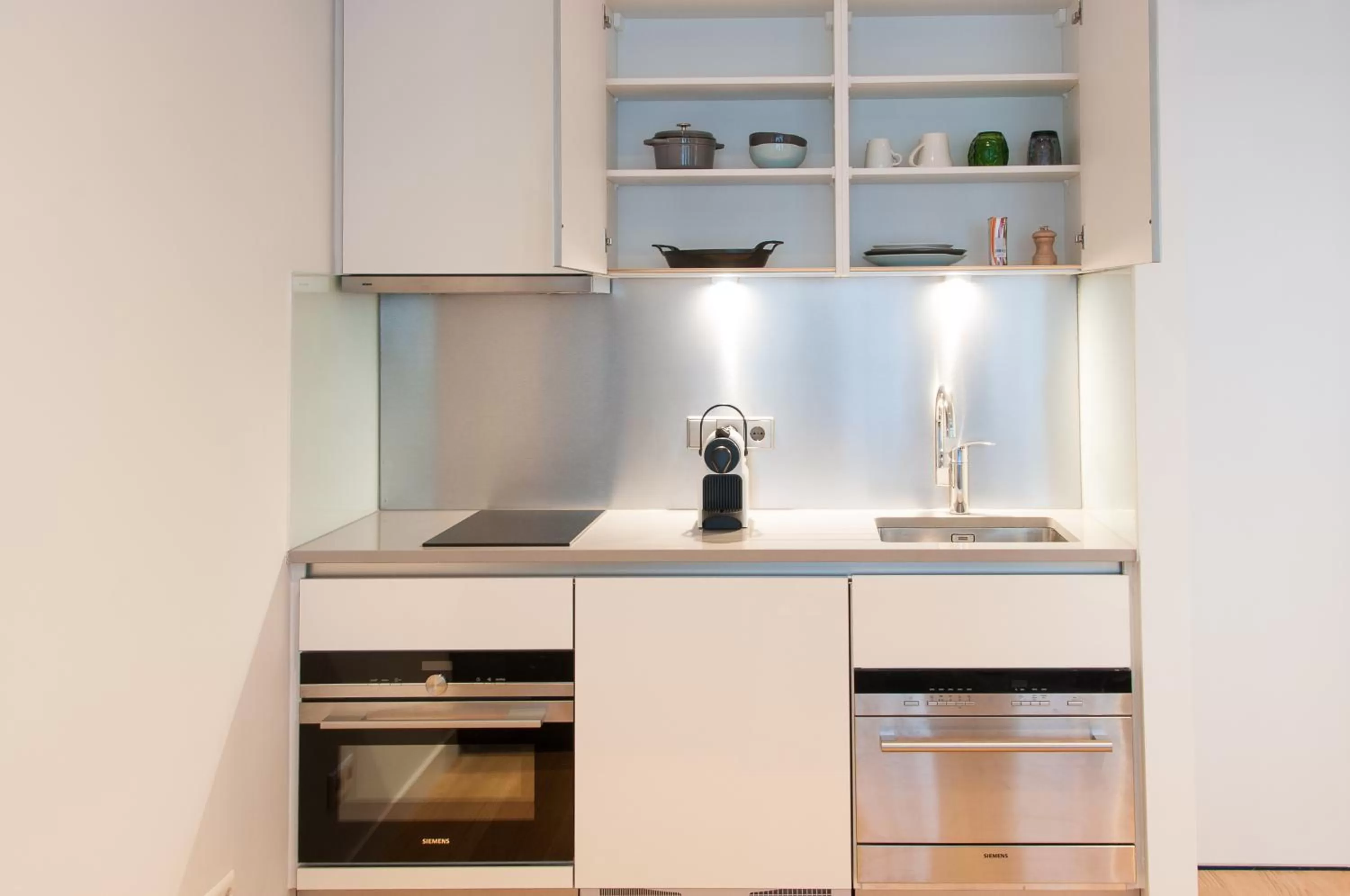 kitchen in PREMIER SUITES Rotterdam