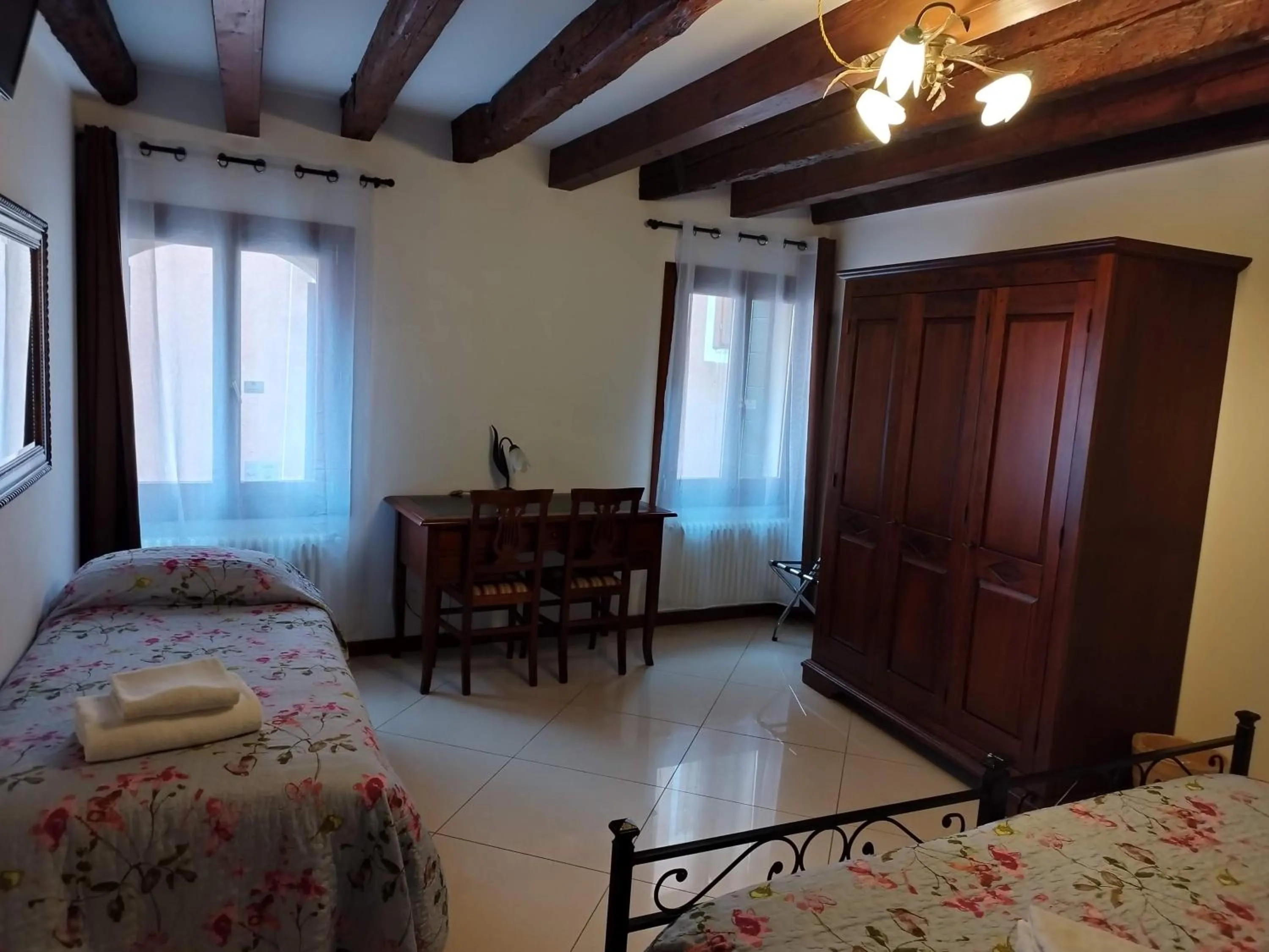 Bed in Sweet Venice - rooms & apartments