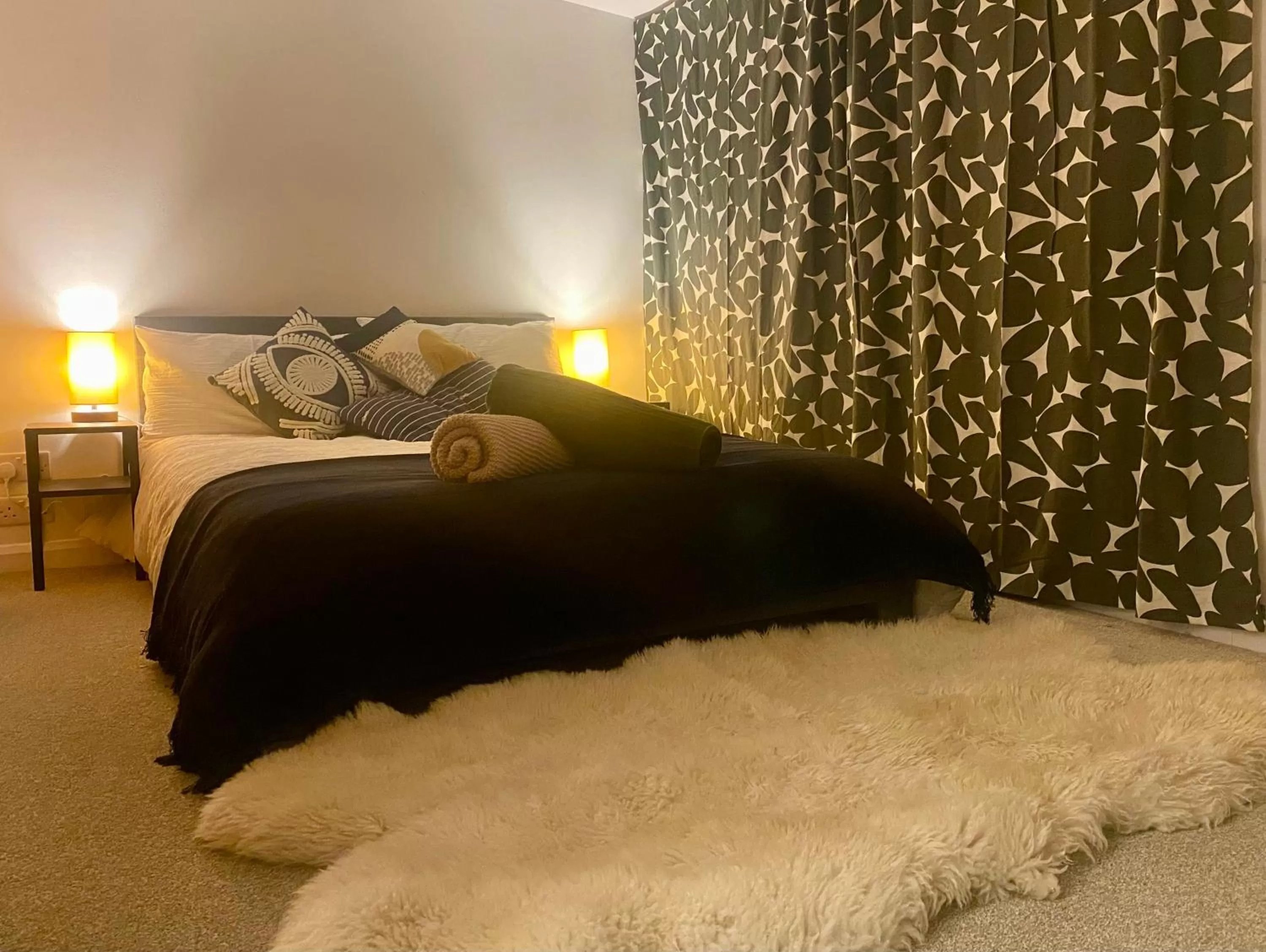 Bed in The Dragonfly BNB, Glastonbury