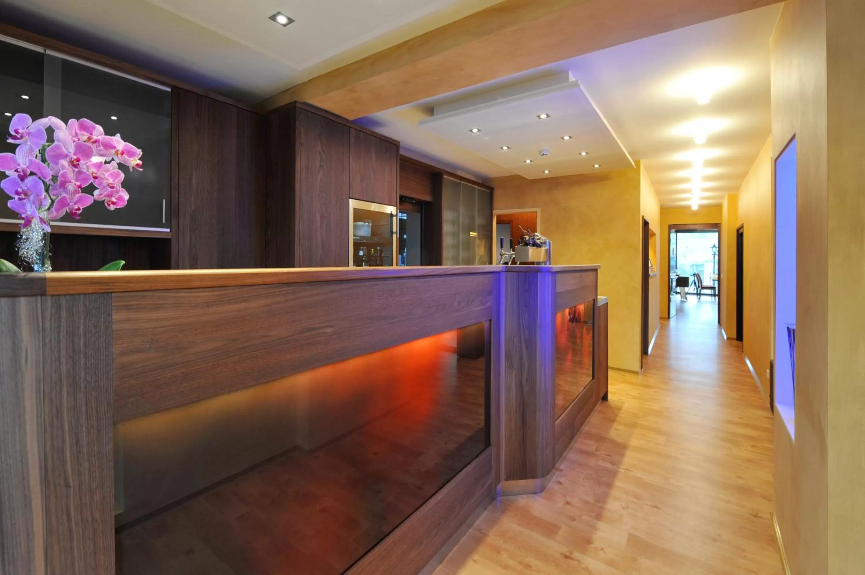 Lounge or bar in Hotel Straubs Schöne Aussicht