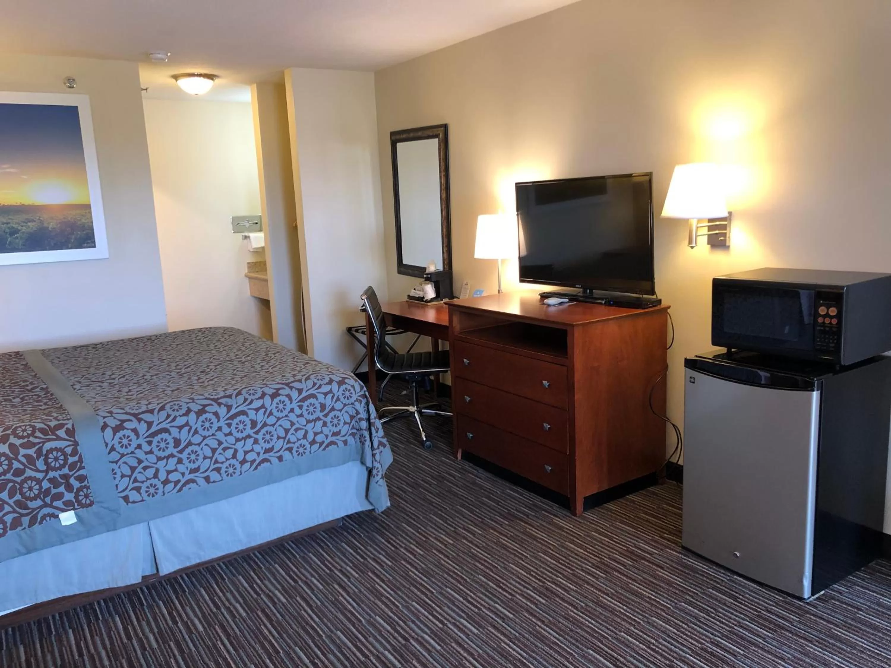 Bed in Days Inn by Wyndham Rio Rancho