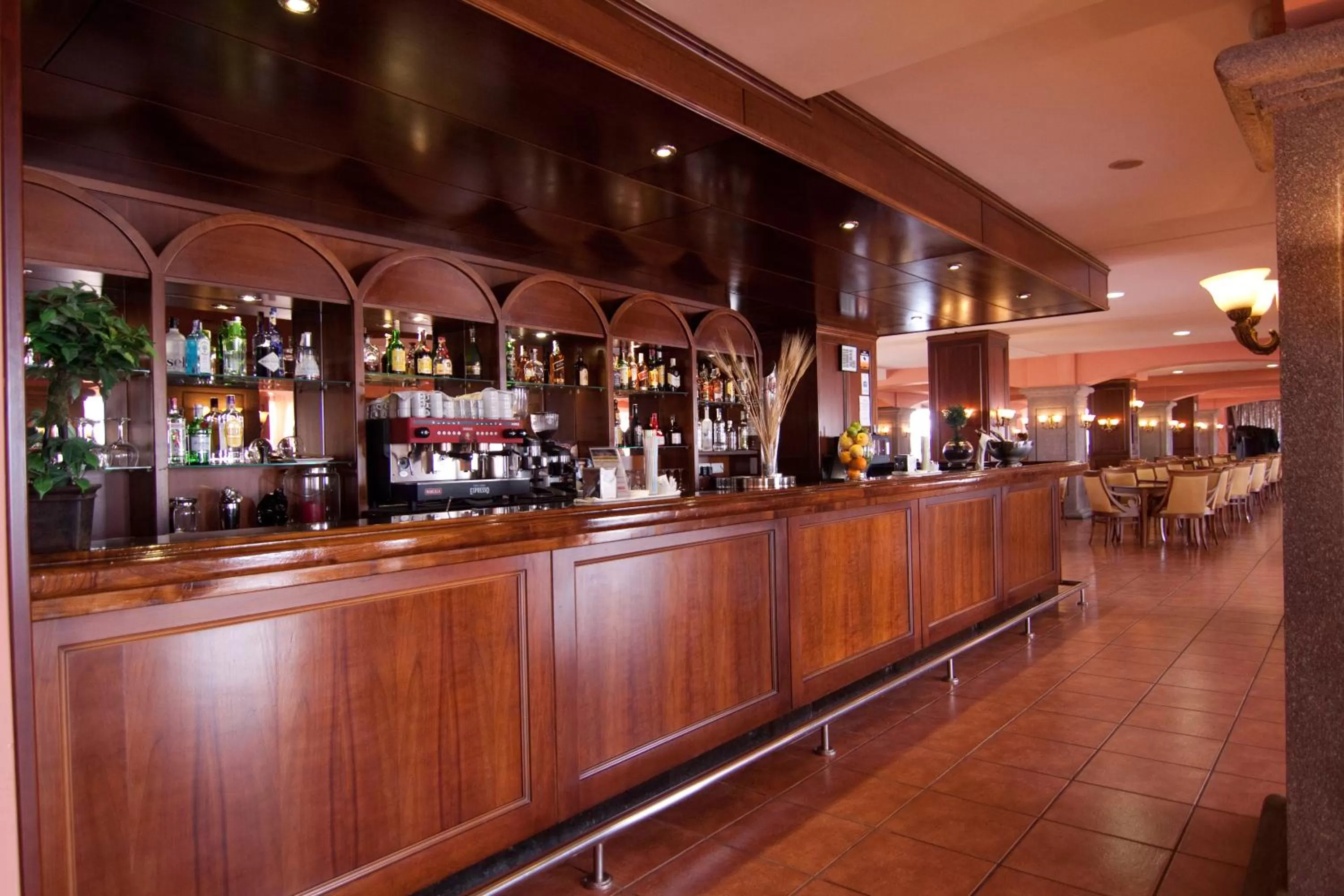 Lounge or bar in Gran Hotel Peñiscola