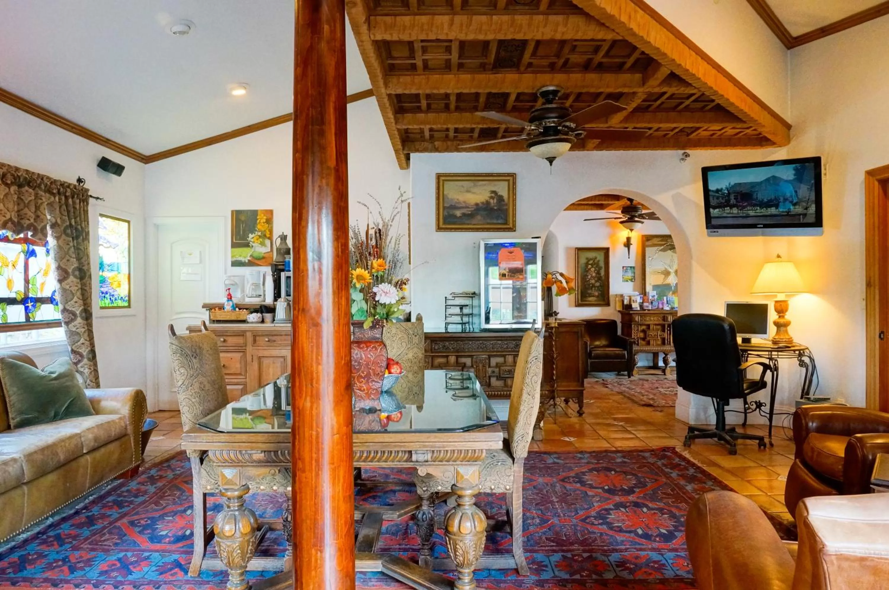 Restaurant/places to eat in Chantico Inn