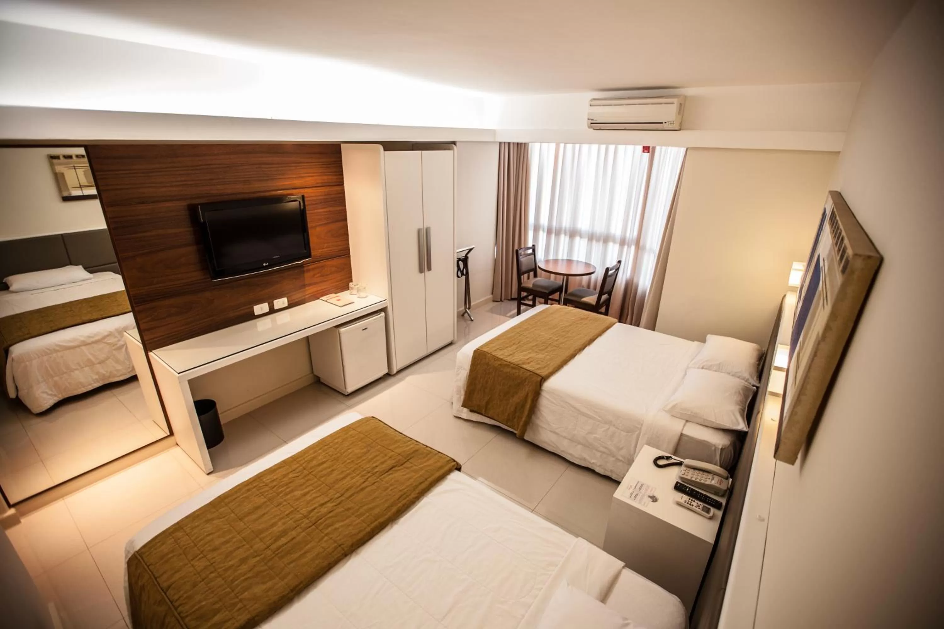 Photo of the whole room, Bed in Rafain Palace Hotel & Convention Center