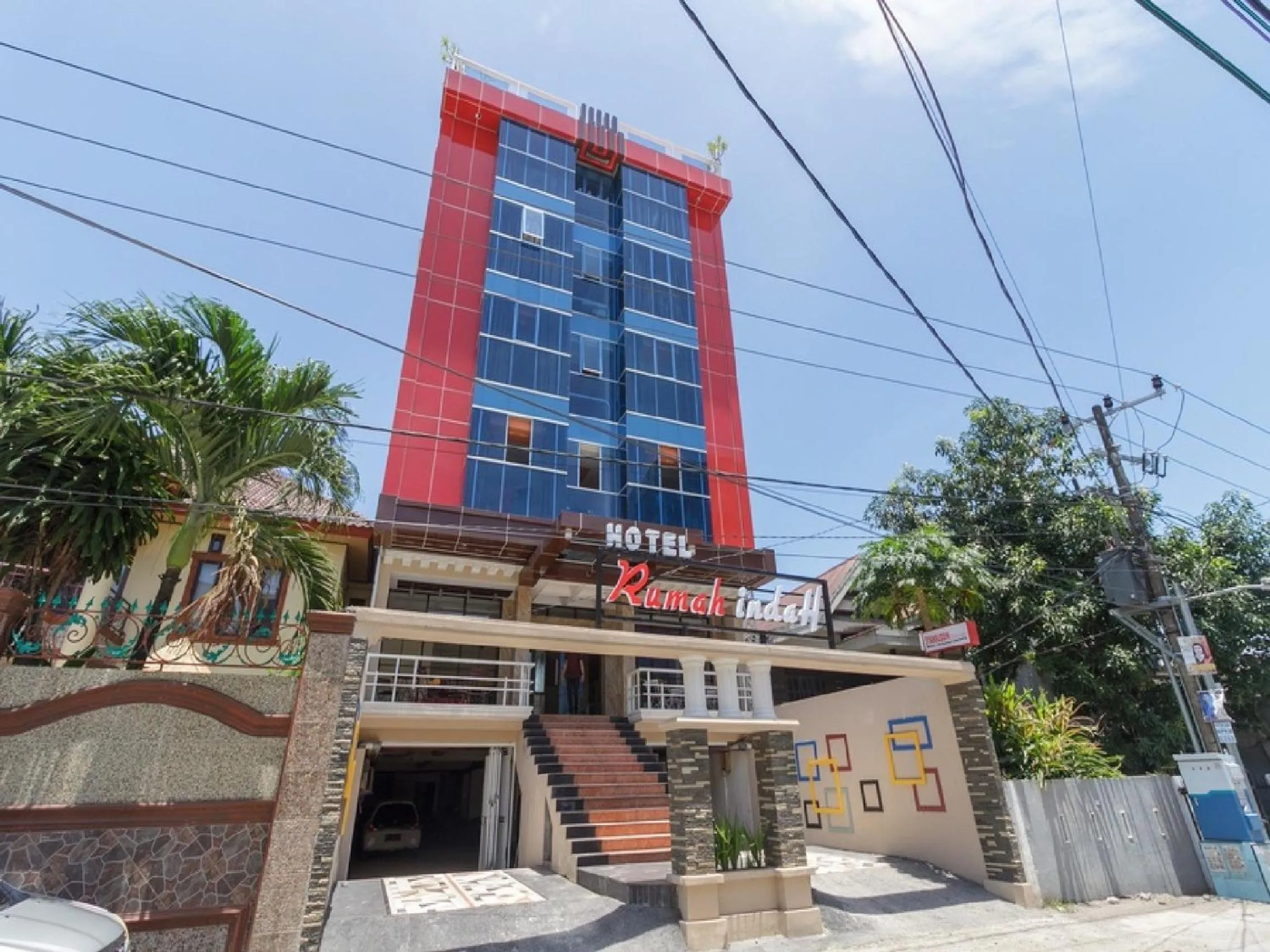 Property building in RedDoorz Plus at Boulevard Panakkukang Makassar