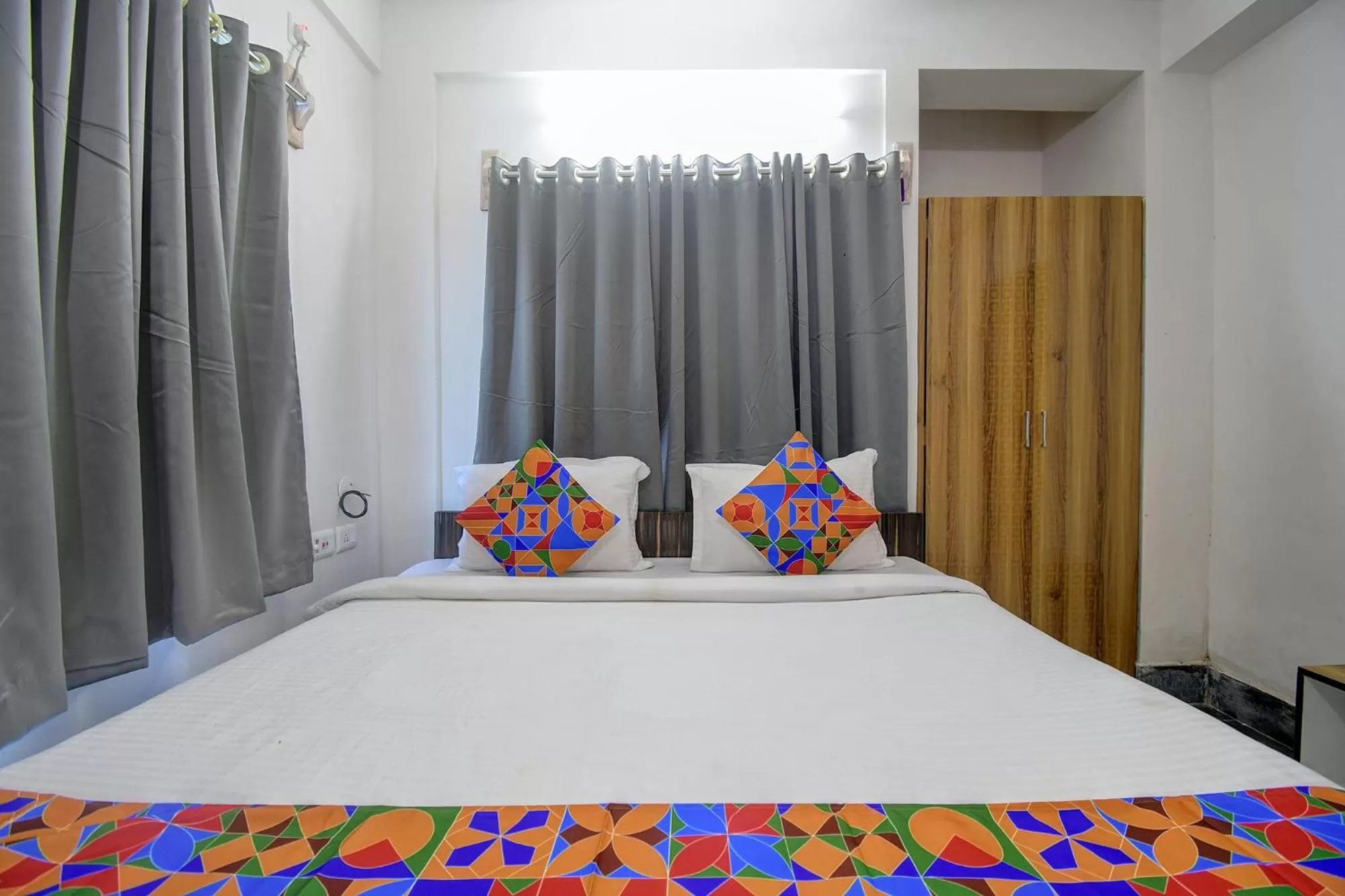 Bed in FabExpress Amar Raj Villa - Nr Eco Park