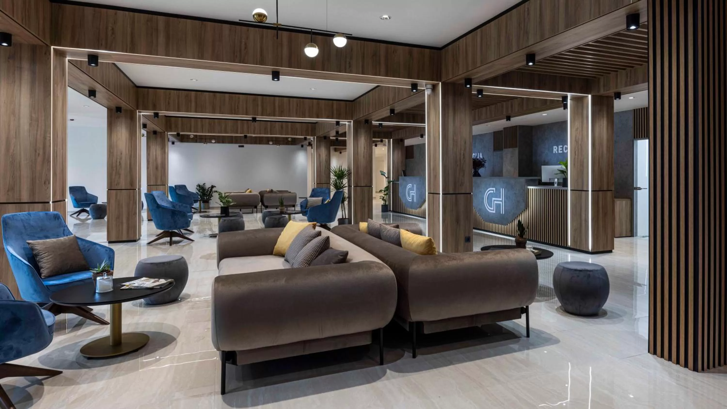 Communal lounge/ TV room in Grand Hotel Zagreb