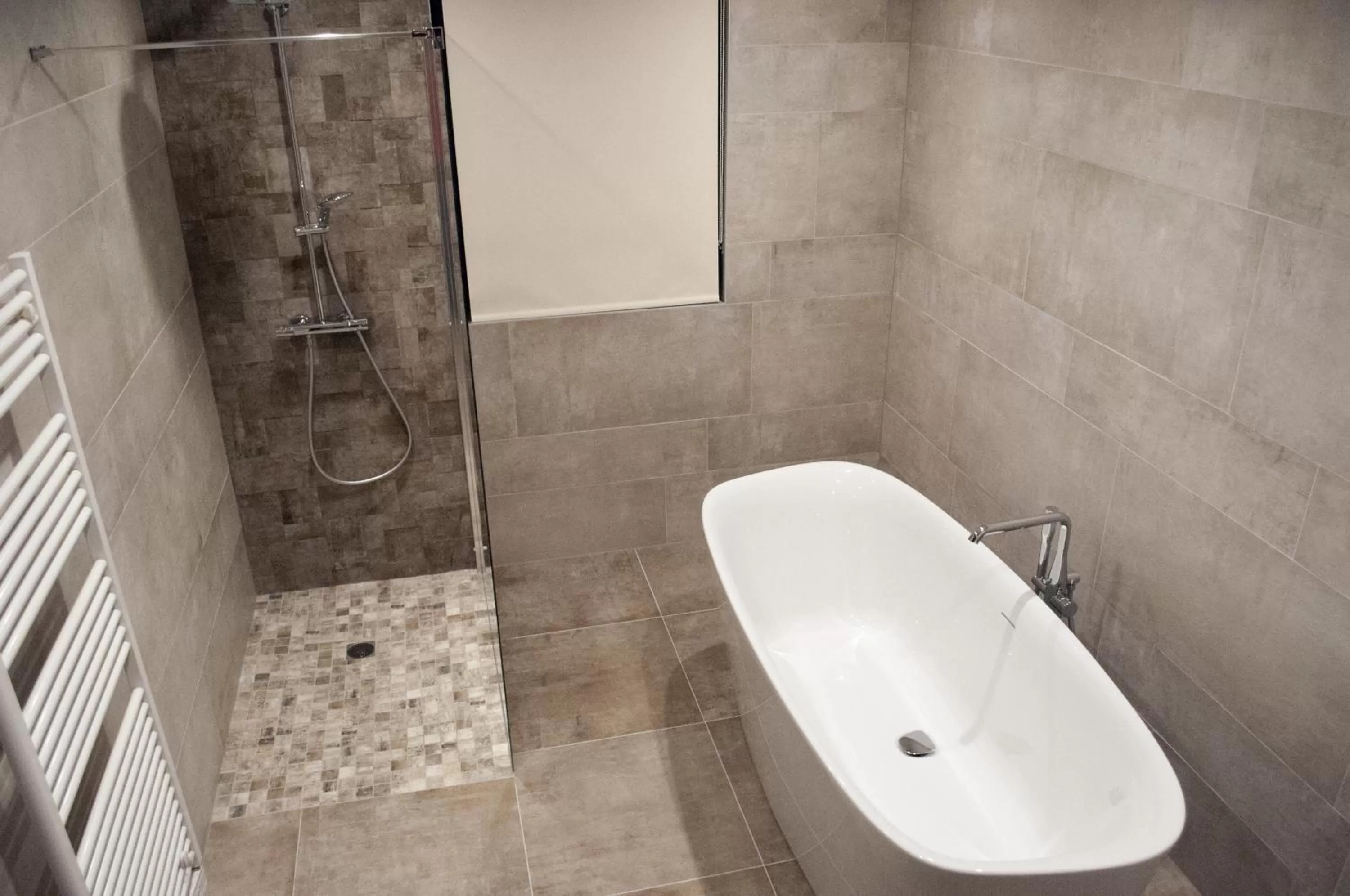 Shower in Chambres d'hôtes - L'Ecurie Obernai