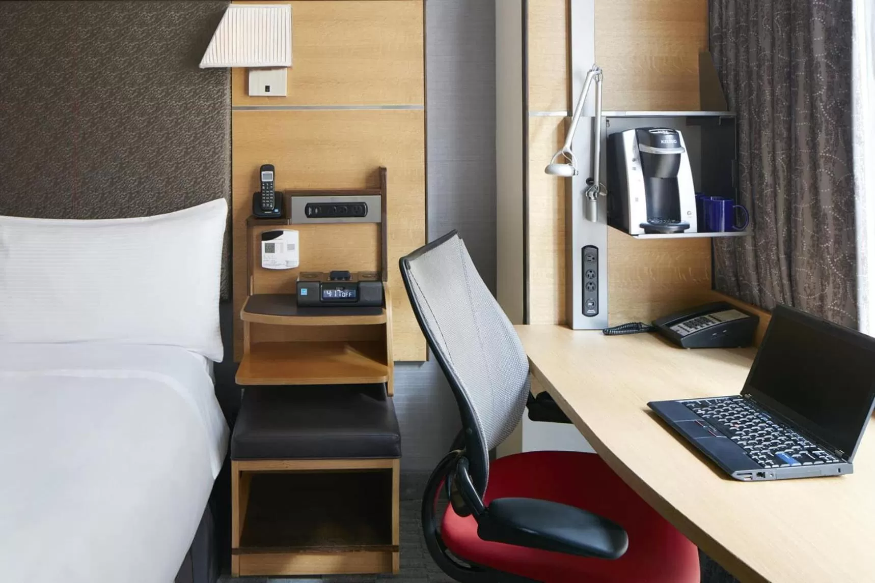 Seating area in The Jewel Hotel, New York