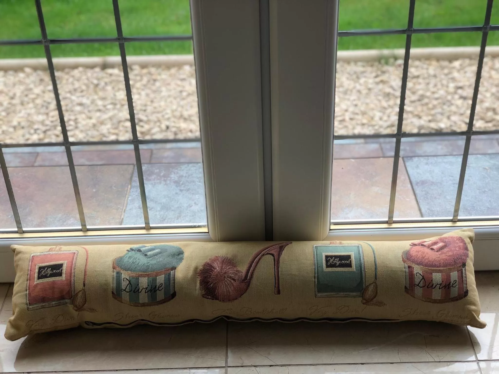 Seating area in Retreat at The Knowe Auchincruive Estate