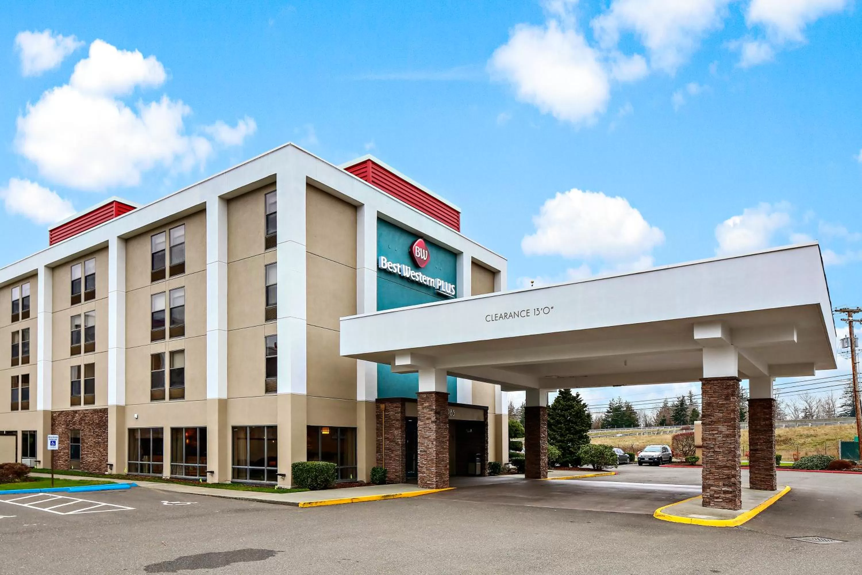 Facade/entrance in Best Western Plus Bellingham