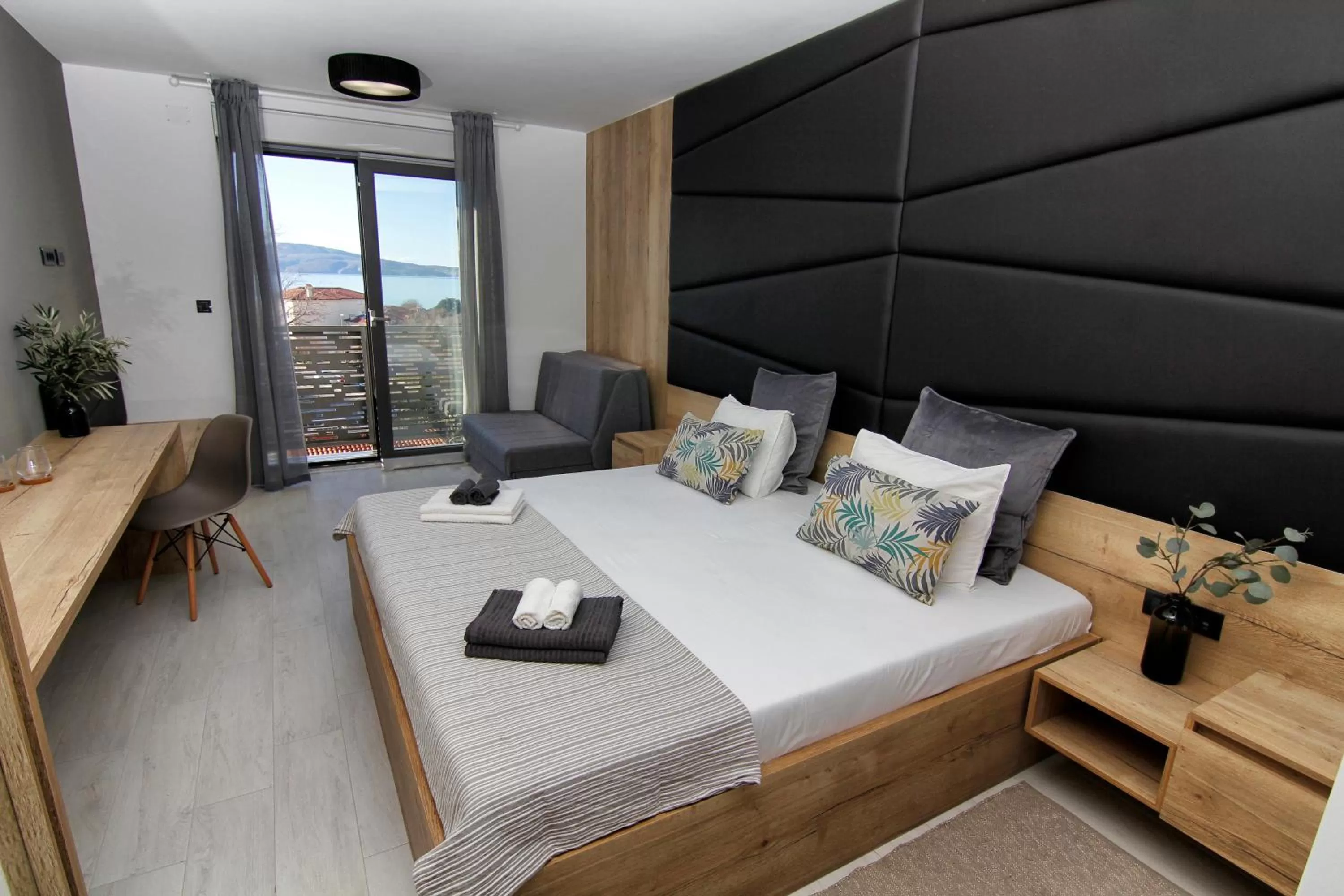 Bed in Azur