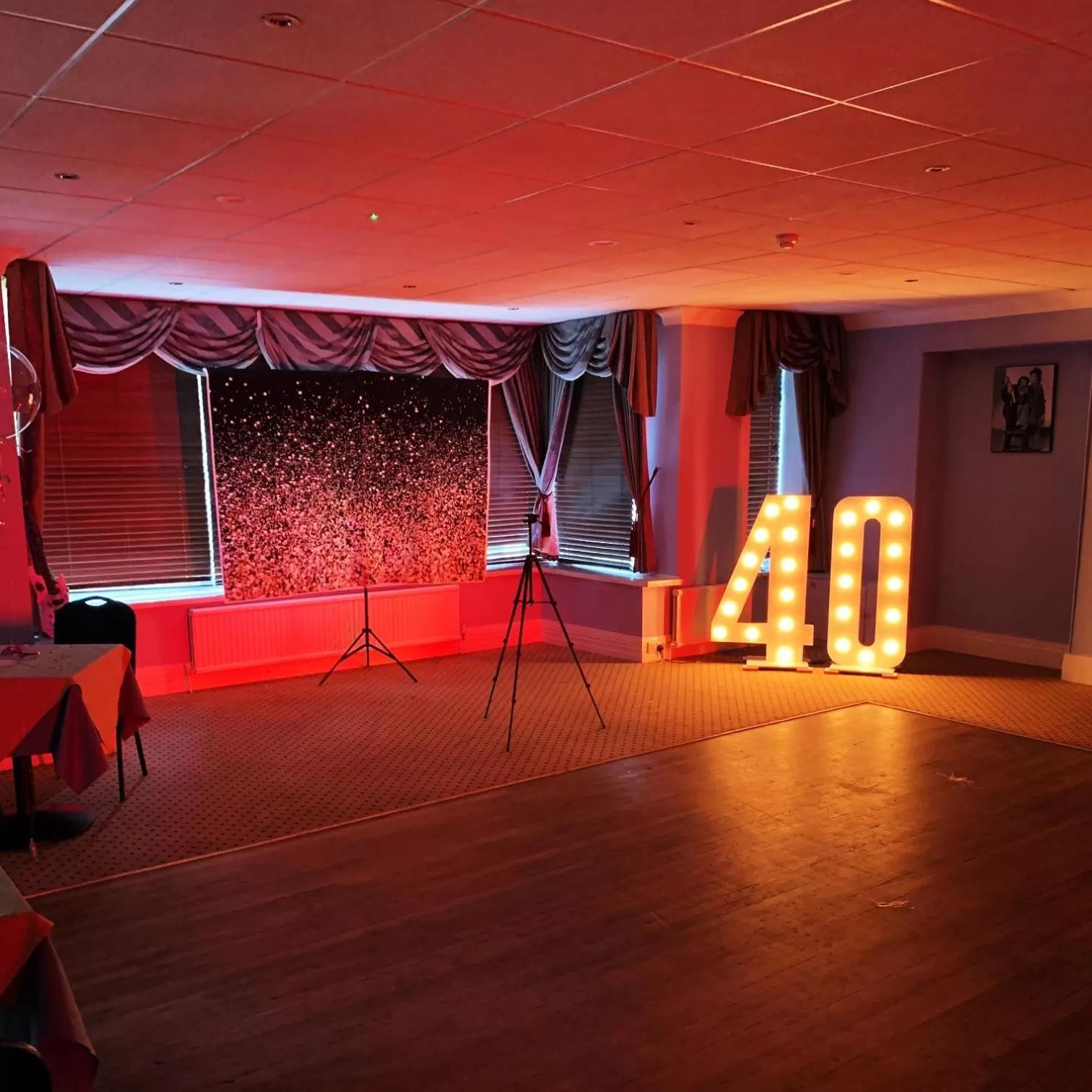 Evening entertainment in Hotel Celebrity Bournemouth East Cliff by Villare hotels