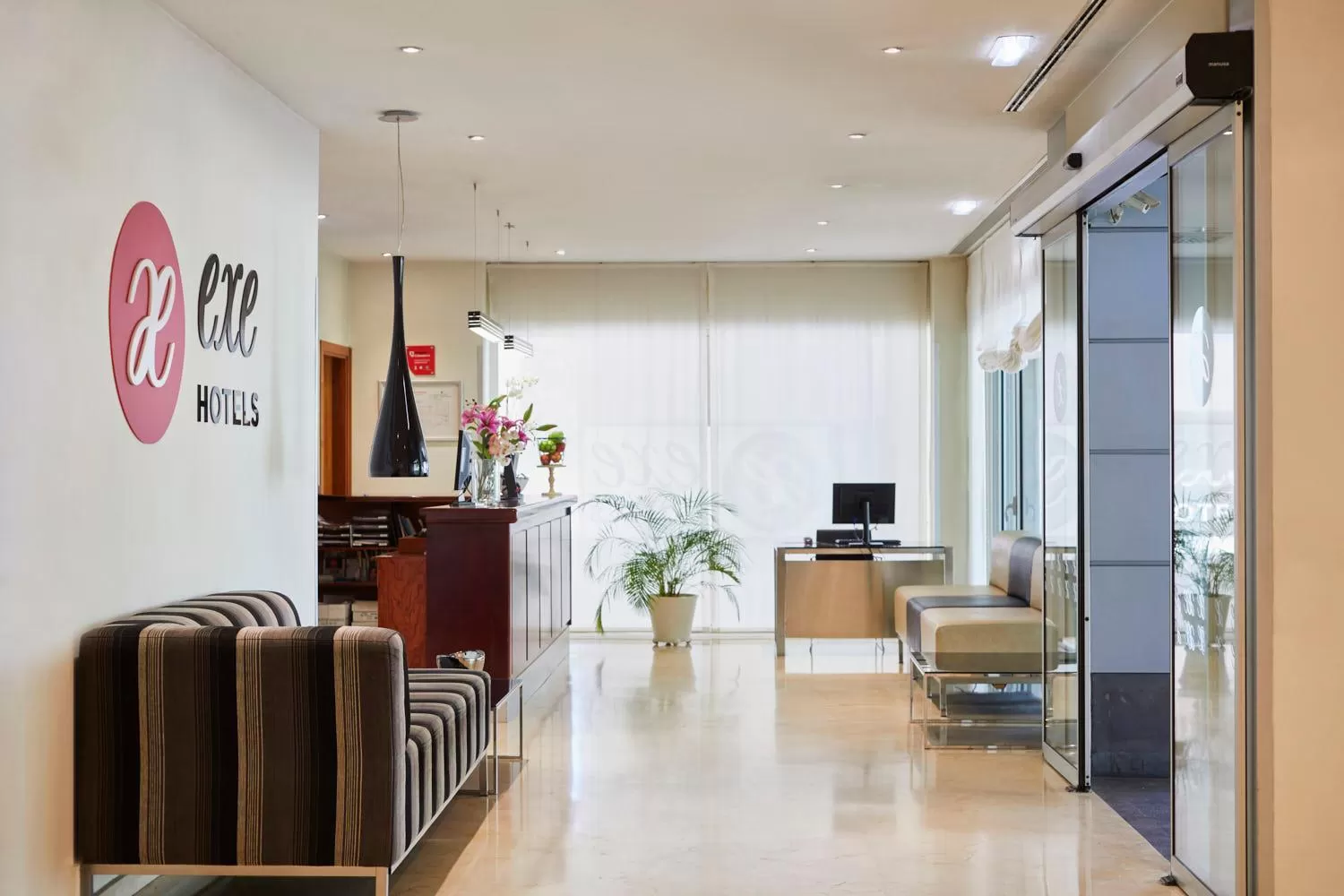 Lobby or reception in Exe Plaza Delicias