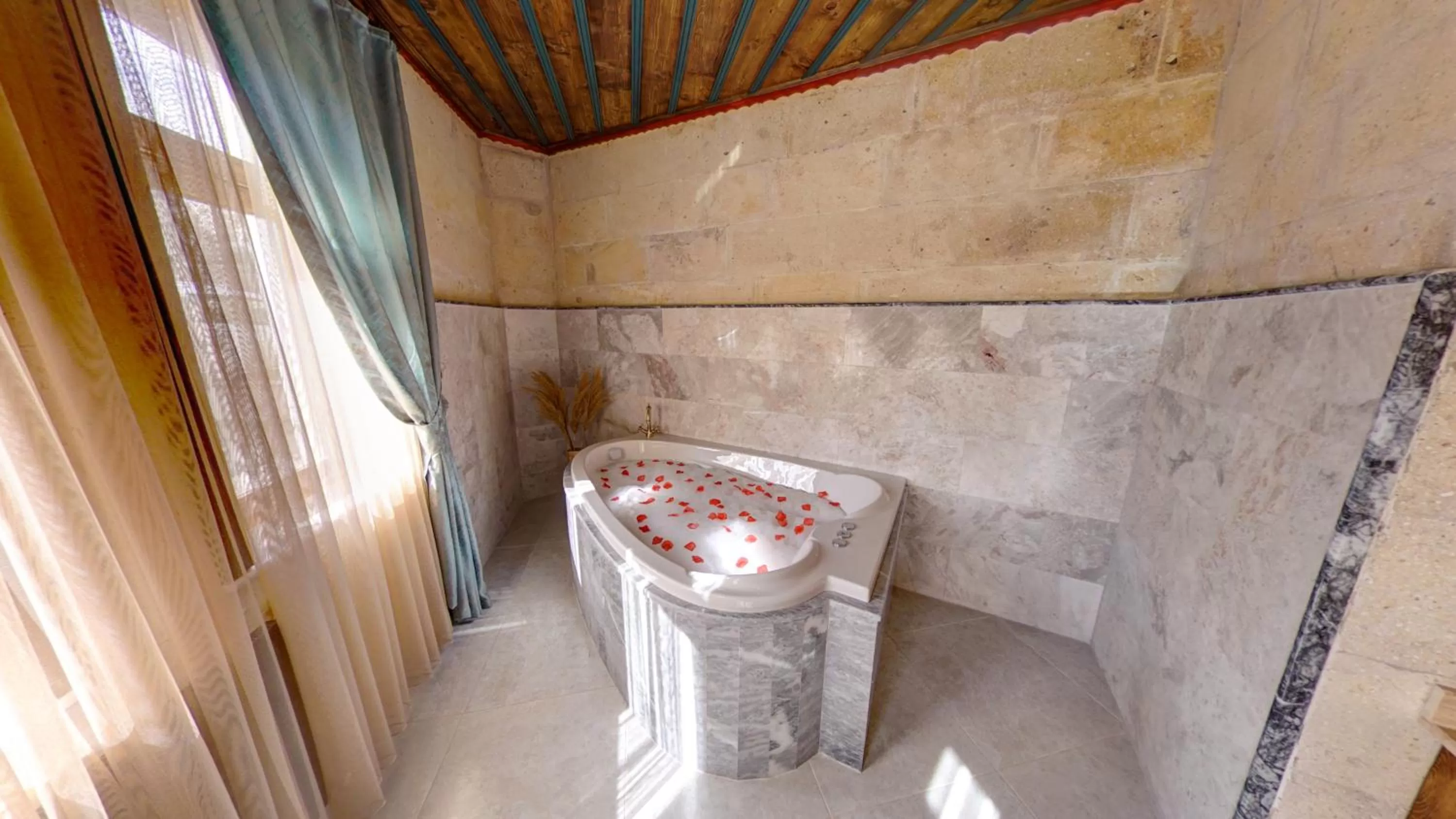Bath in Premium Cappadocia House