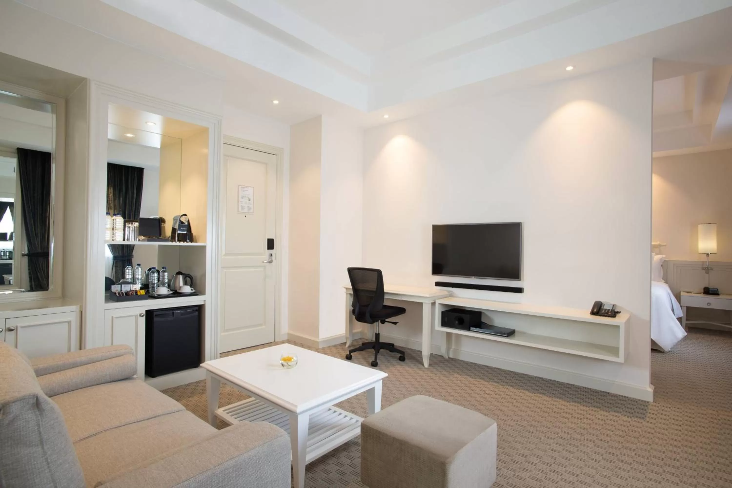 Living room in Four Points by Sheraton Bandung