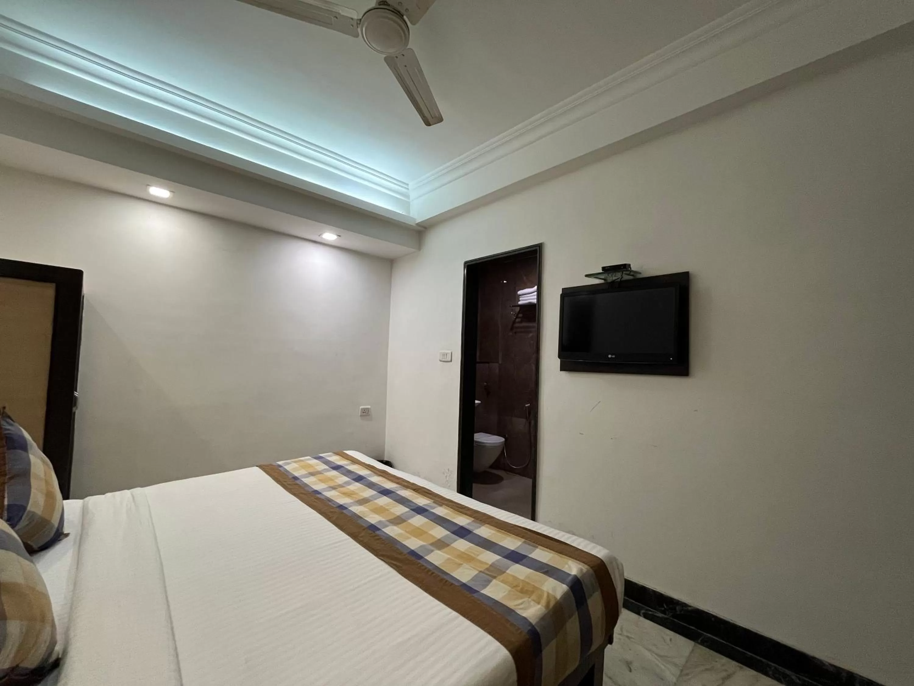 Bedroom, Bed in Hotel Moti Palace