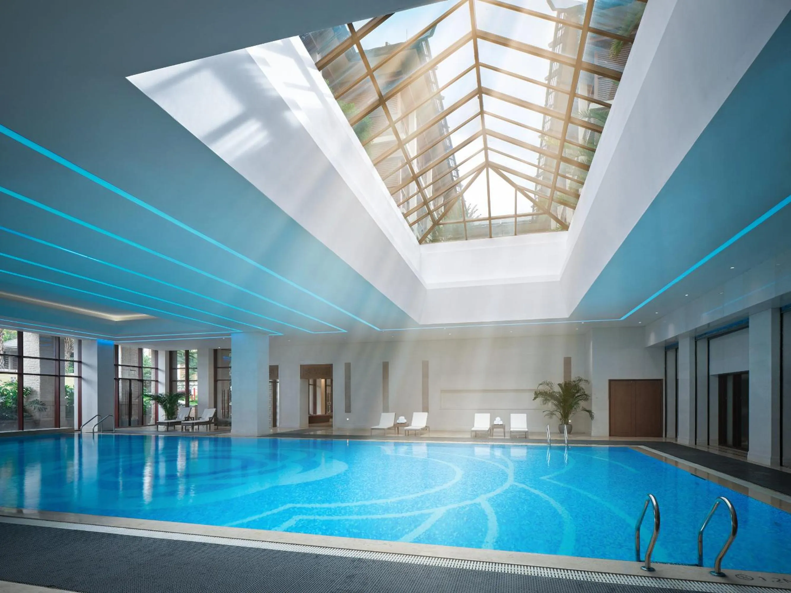 Swimming pool in HUALUXE Hotels & Resorts Kunming